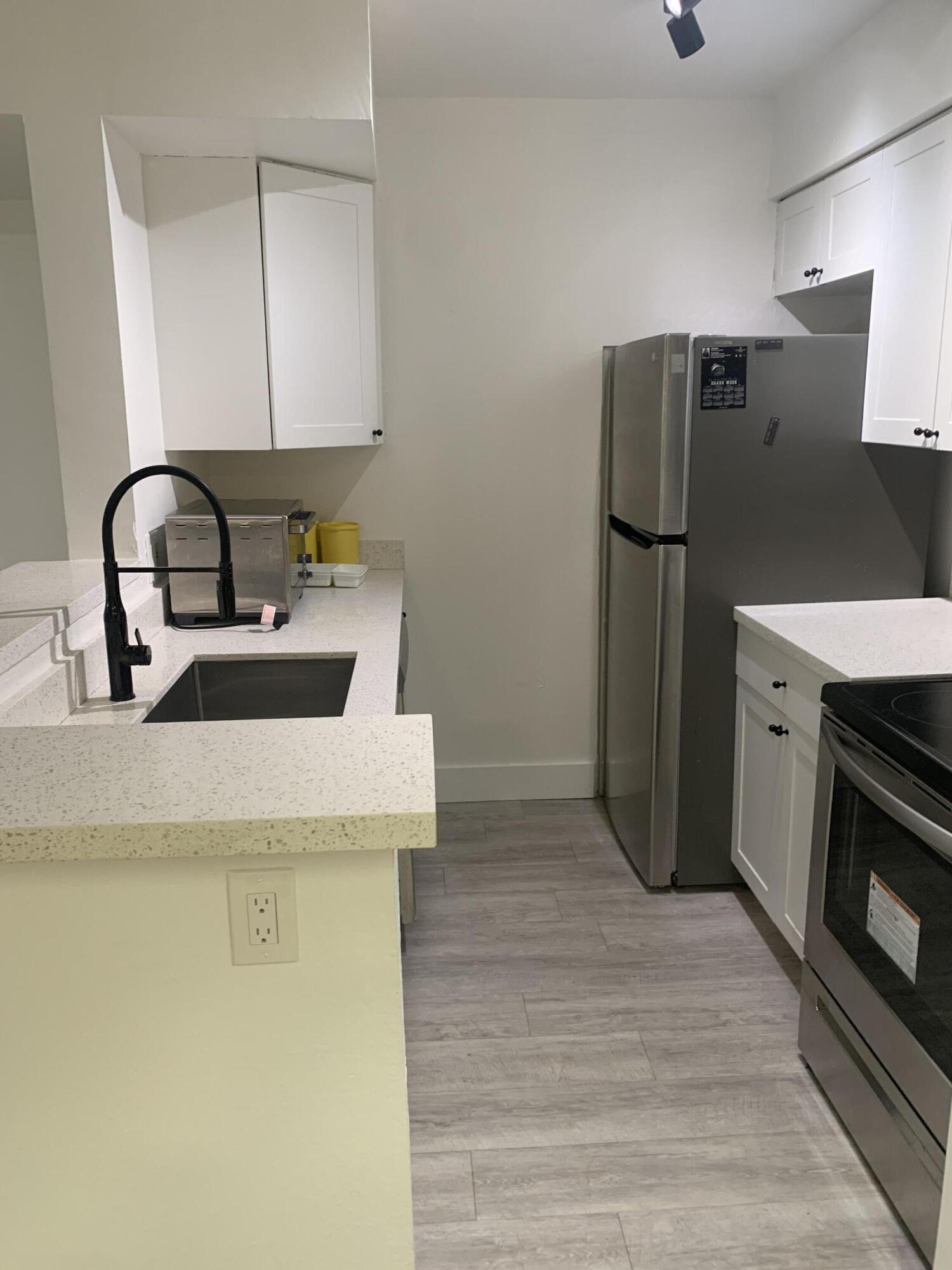 SUNDANCE AT DAVIE CONDO - Residential