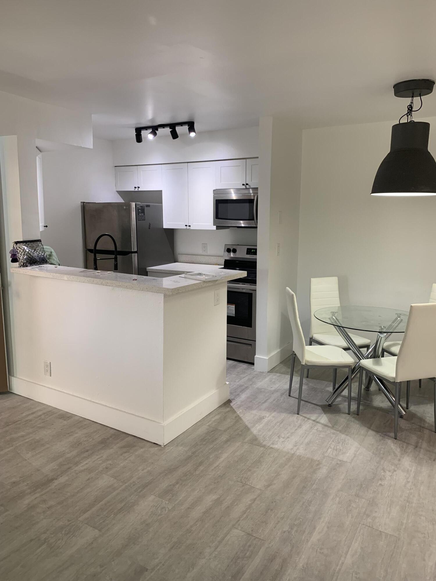 SUNDANCE AT DAVIE CONDO - Residential