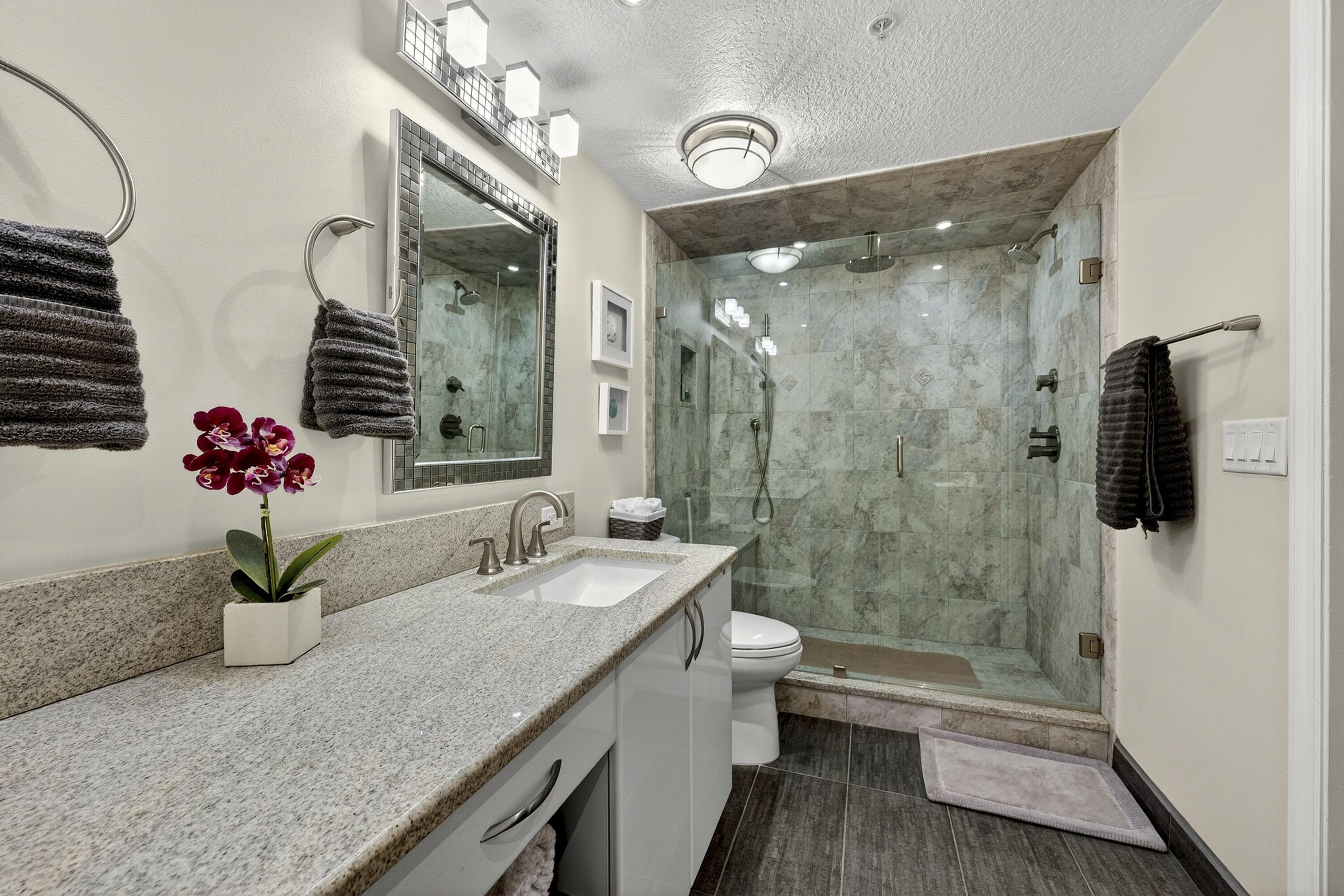 LUCERNE CONDO - Residential