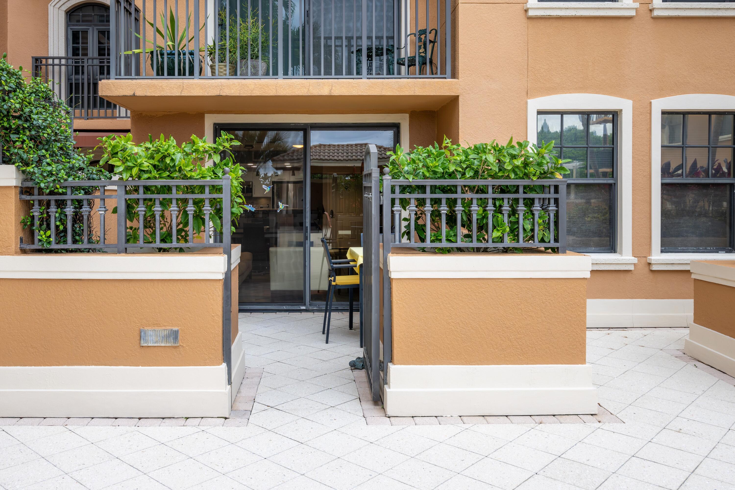 LUCERNE CONDO - Residential