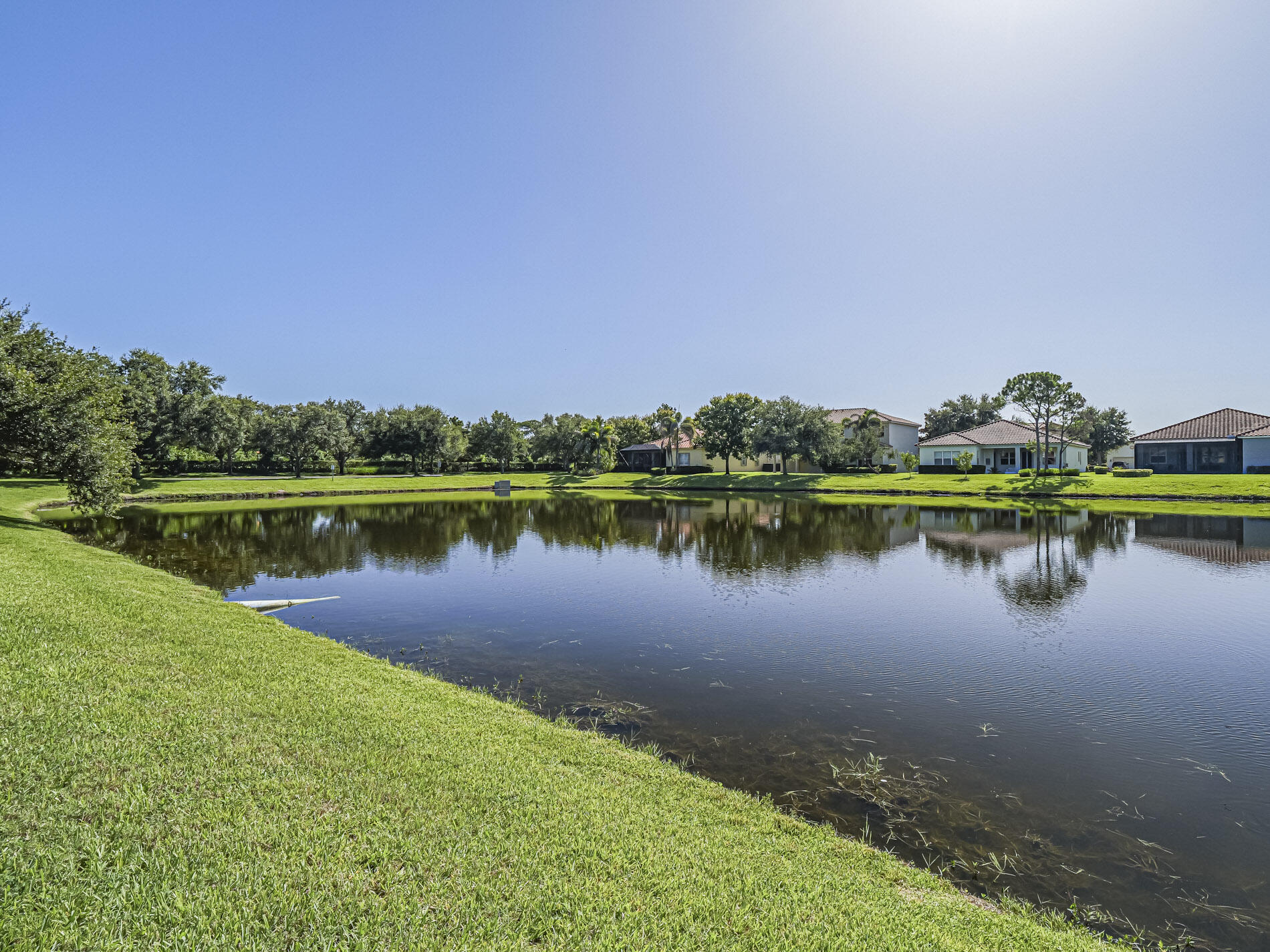 VEROLAGO PHASE 1 - Residential