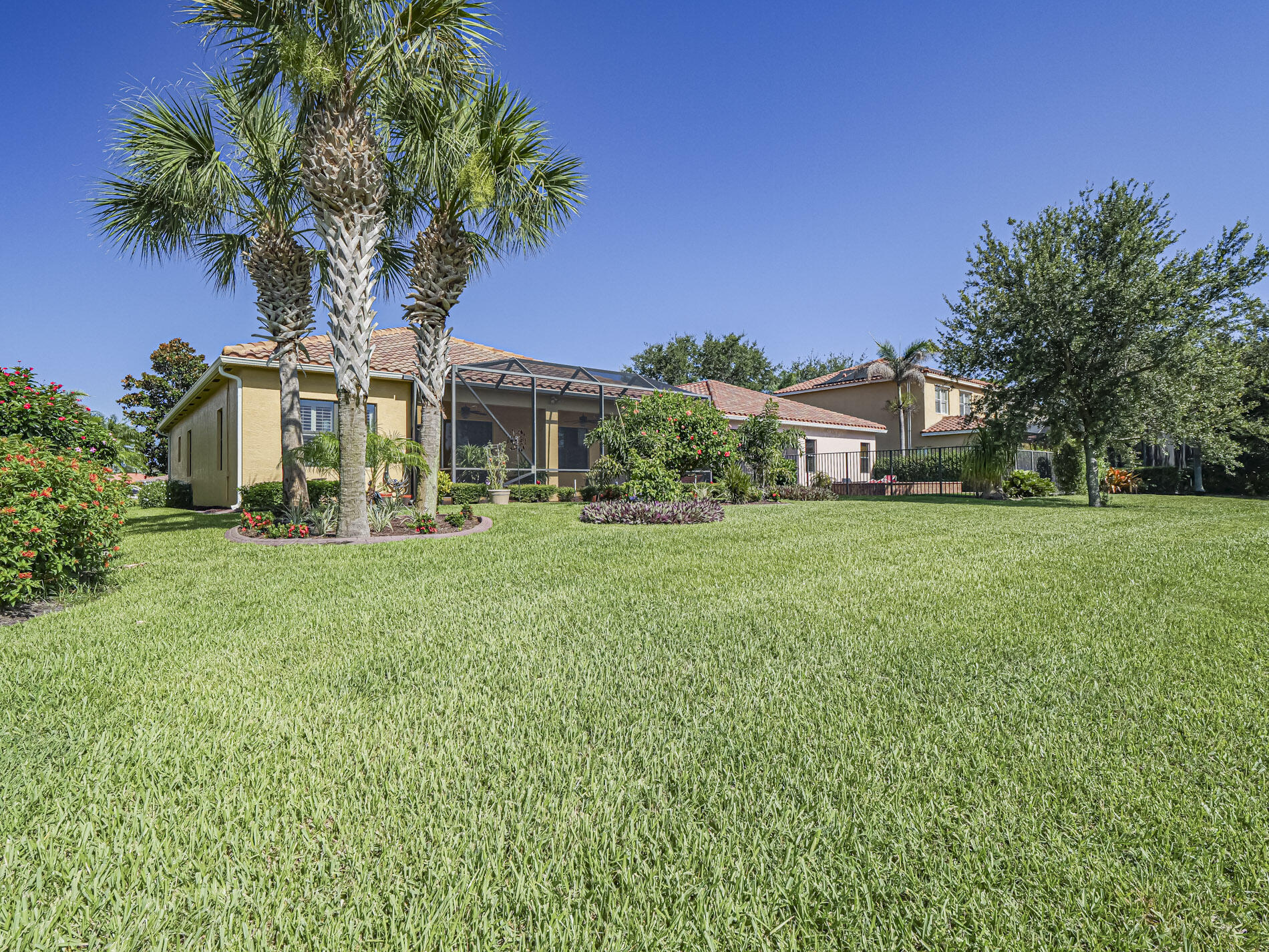 VEROLAGO PHASE 1 - Residential