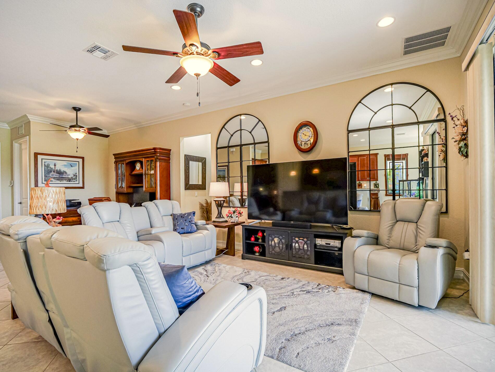 VEROLAGO PHASE 1 - Residential