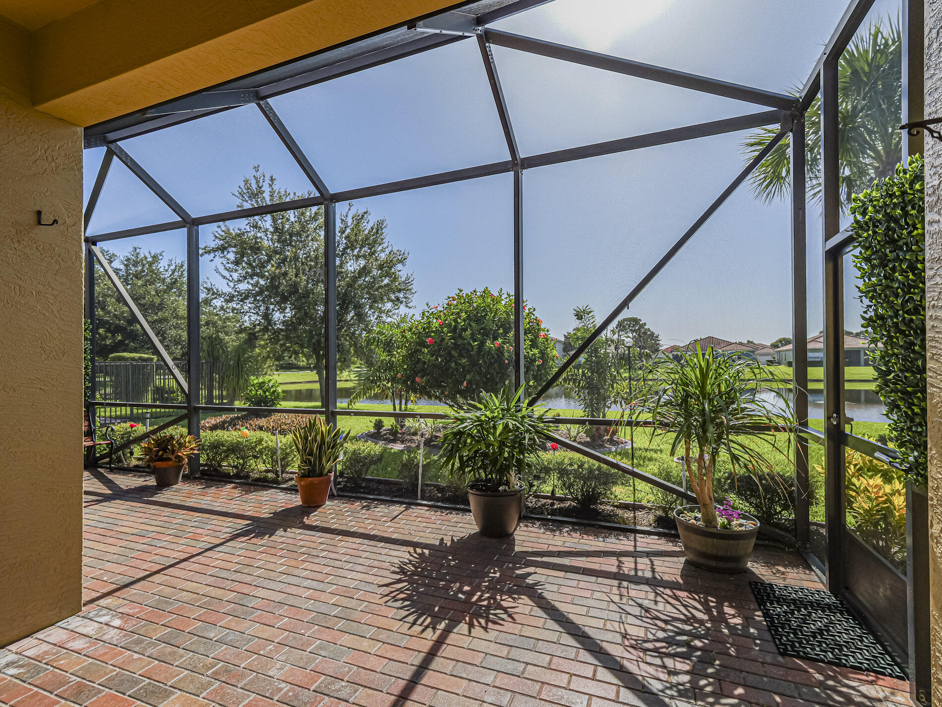 VEROLAGO PHASE 1 - Residential