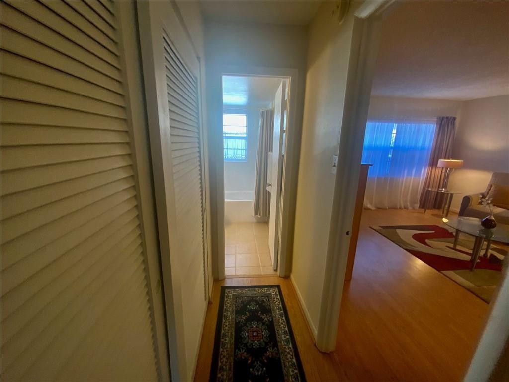 ORIOLE GARDENS 1 - Residential