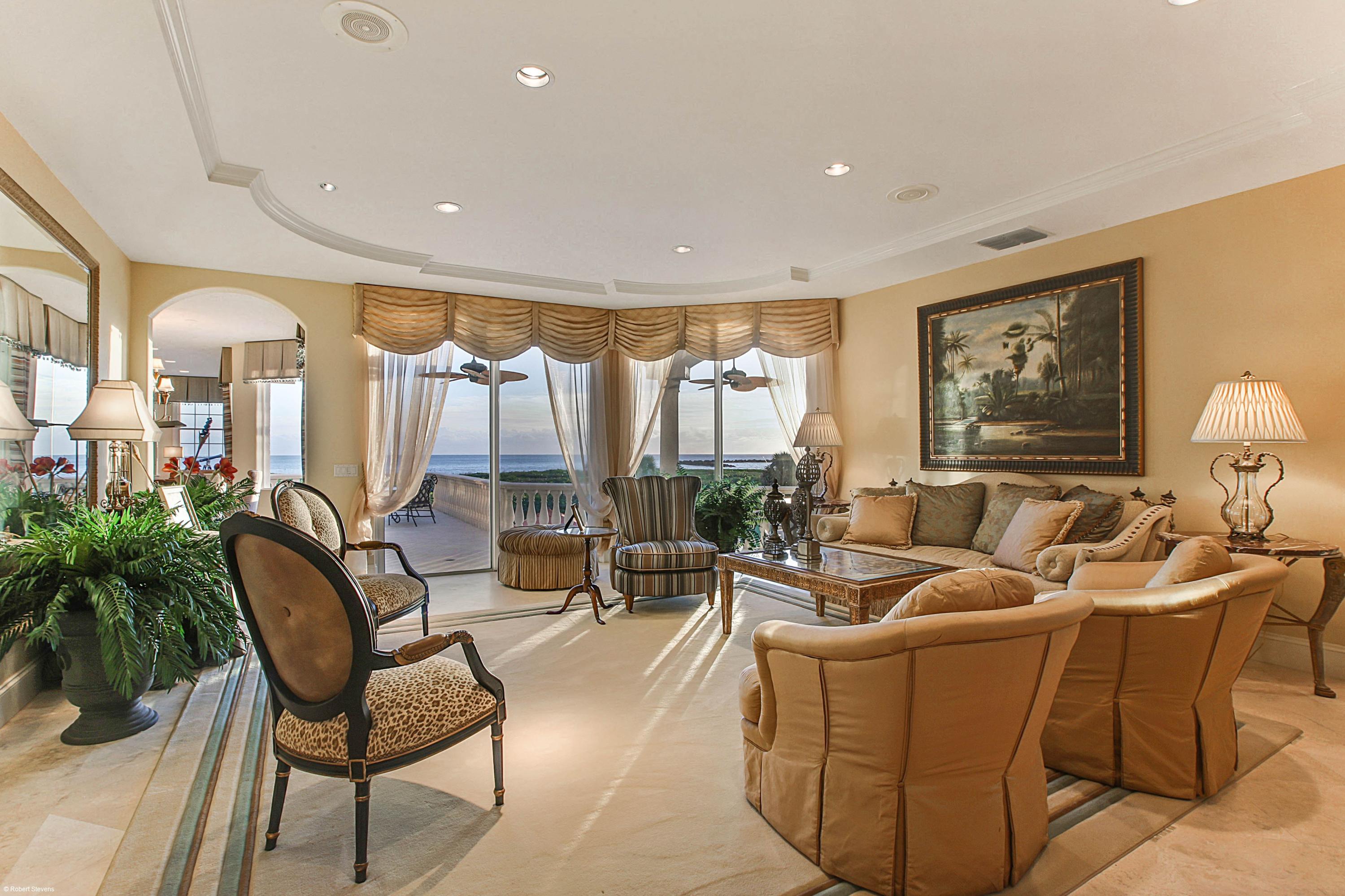 SAILFISH POINT PLAT 33 - Residential