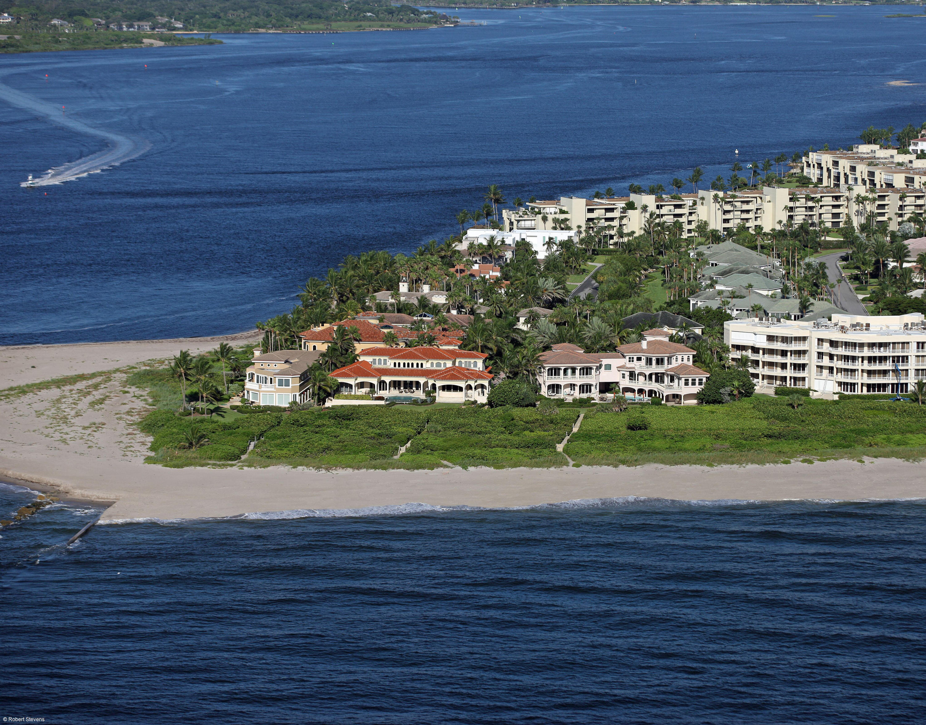 SAILFISH POINT PLAT 33 - Residential