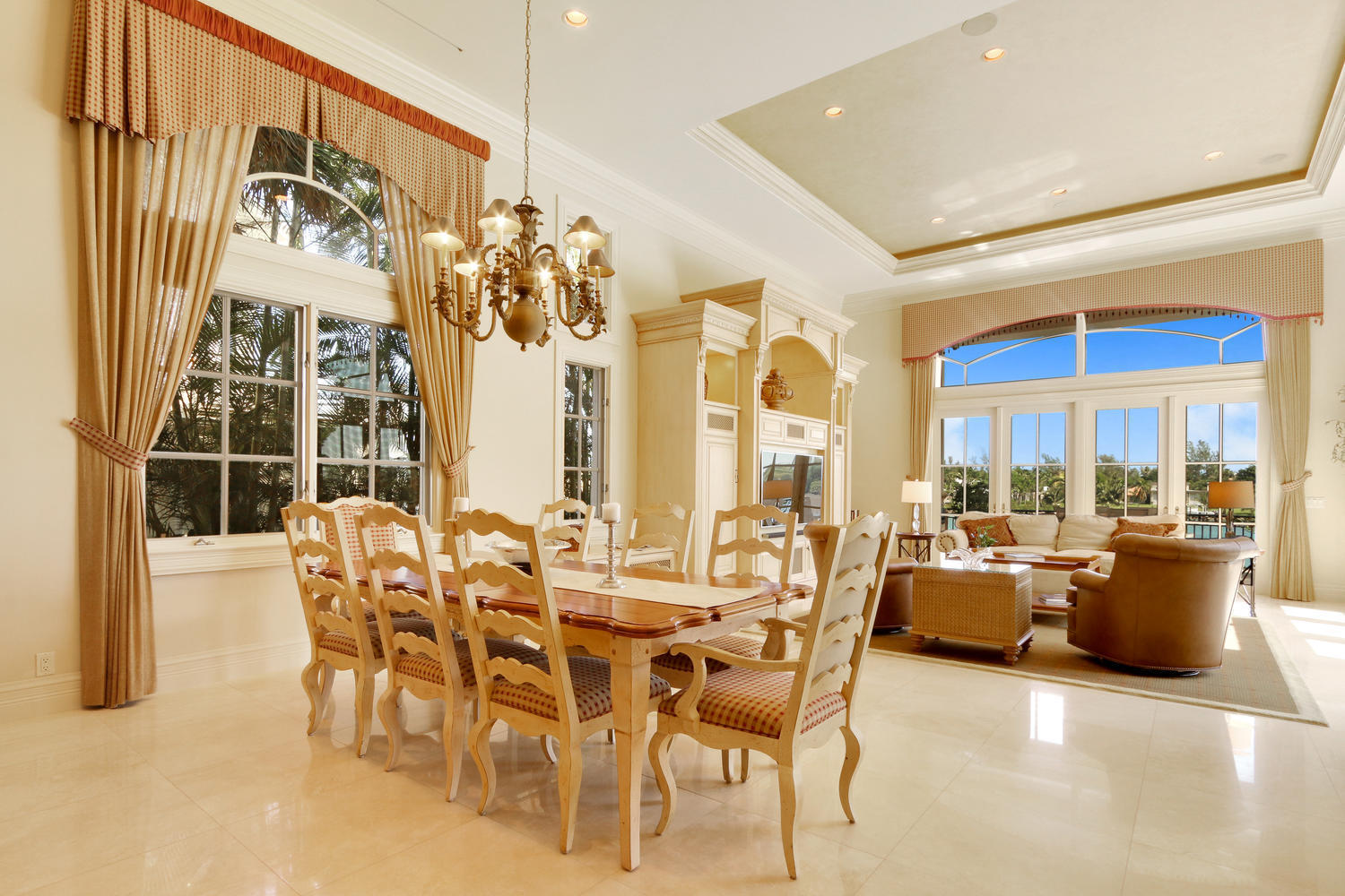 INDIAN HILLS - Residential