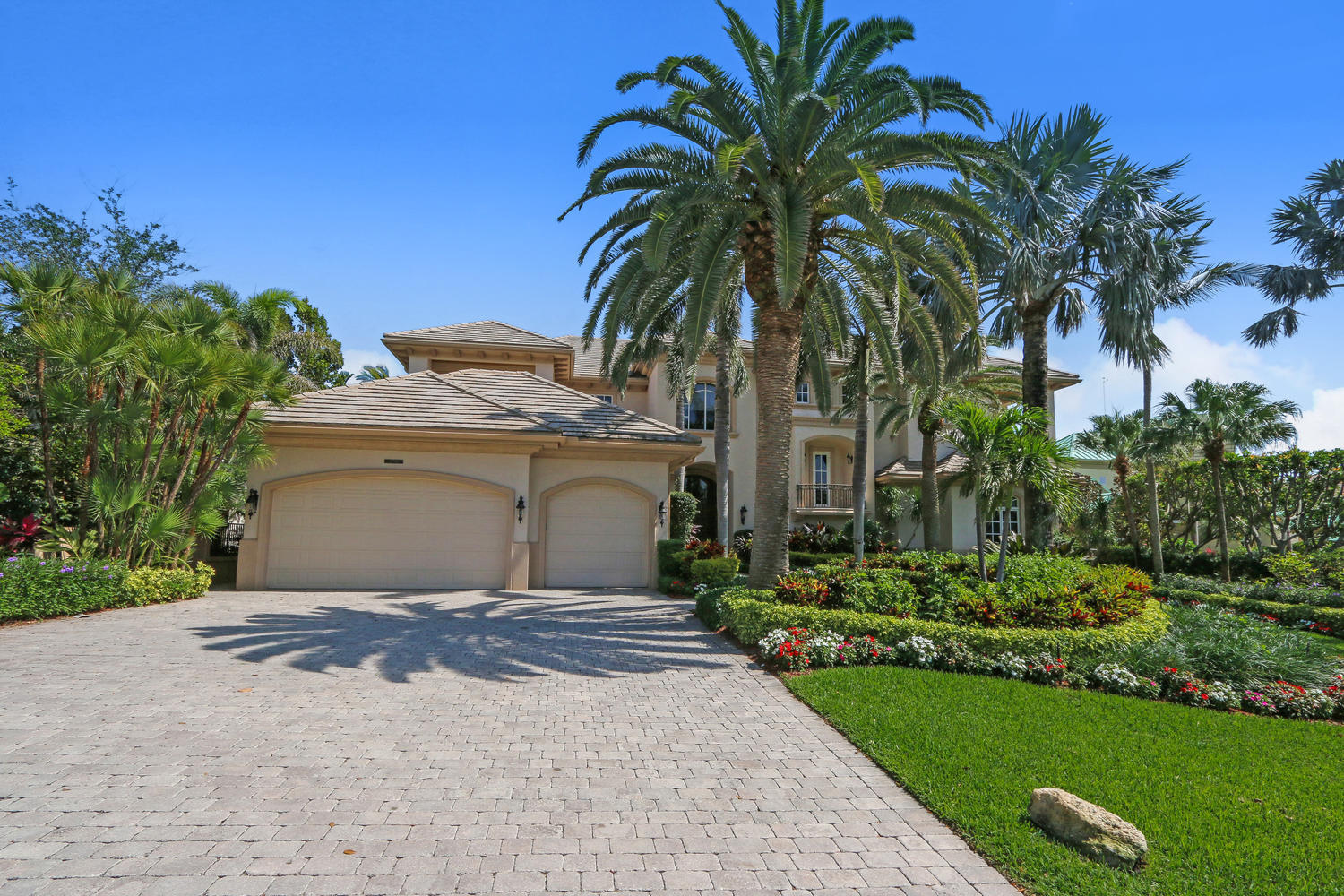 INDIAN HILLS - Residential
