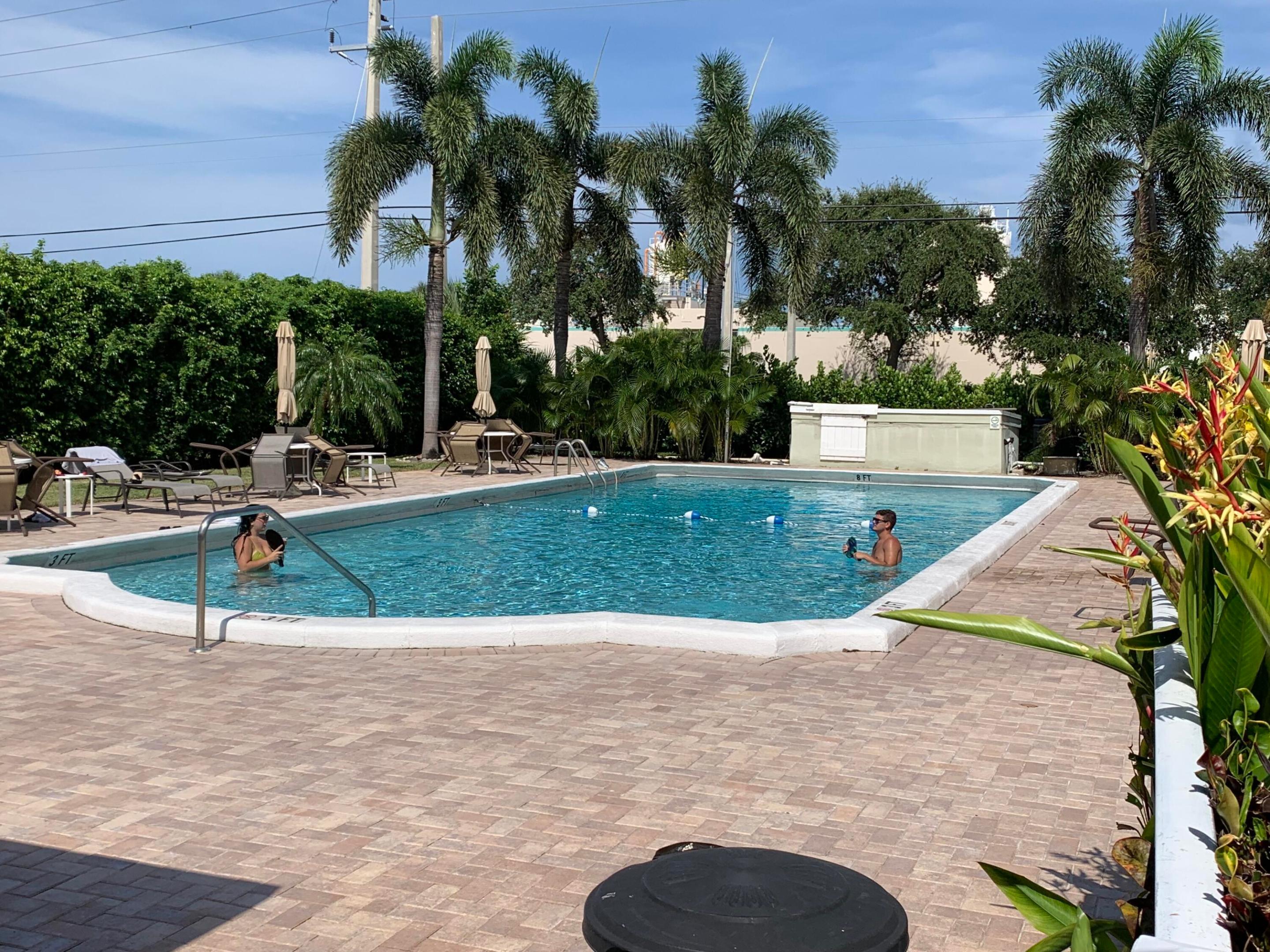 HIGH POINT WEST CONDO - Residential