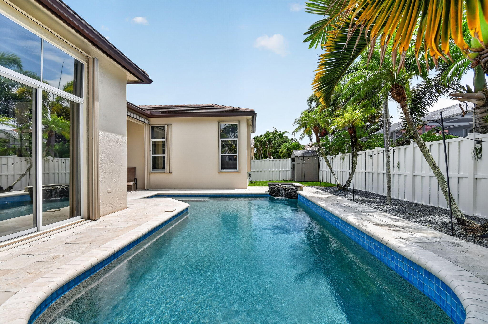 JOURNEYS END 2 - Residential Lease