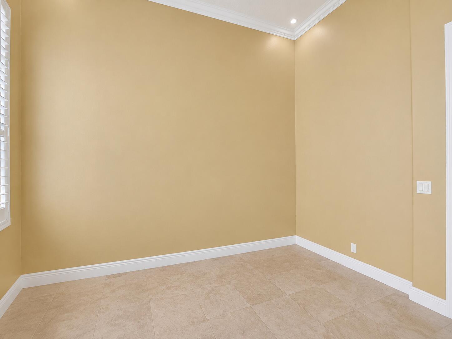 JOURNEYS END 2 - Residential Lease