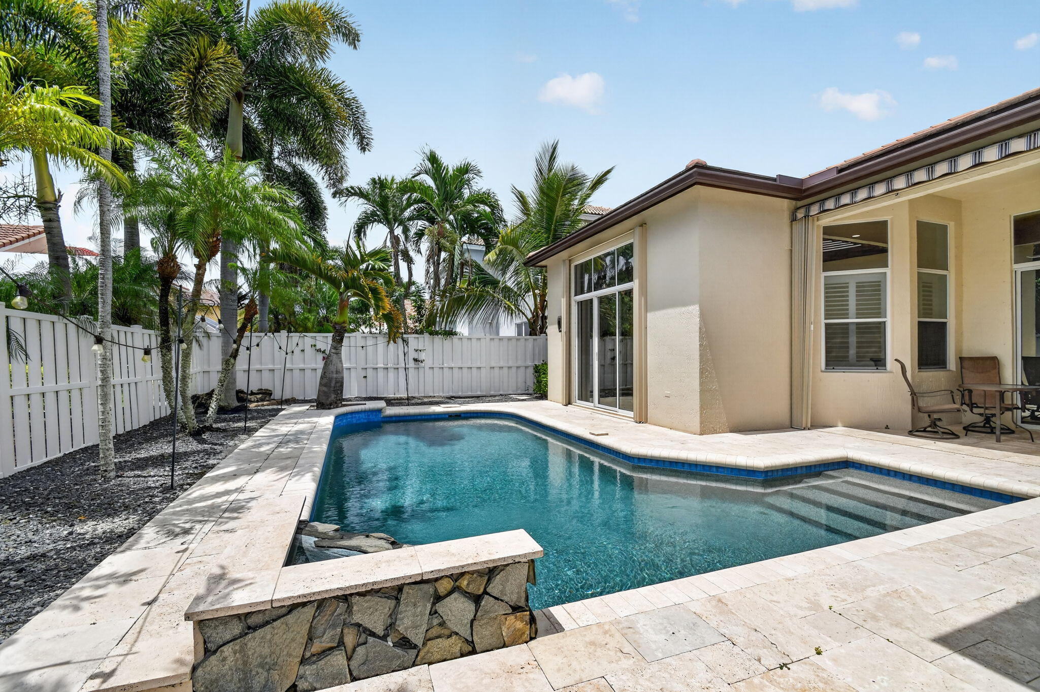 JOURNEYS END 2 - Residential Lease