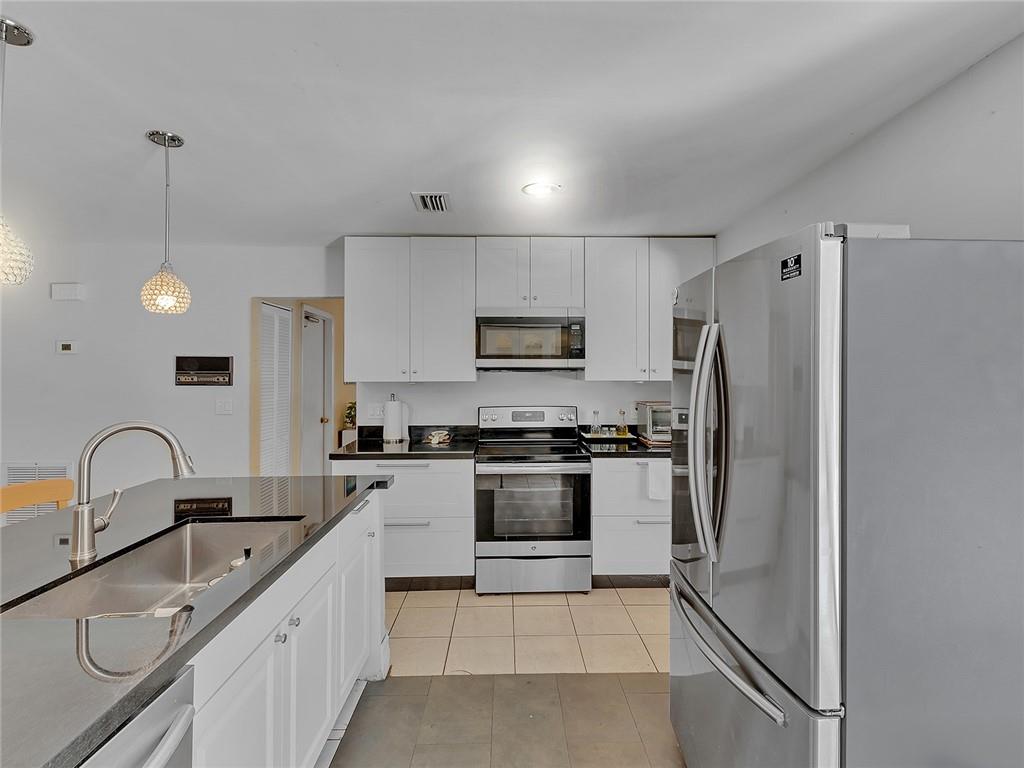Canterbury Estates 100-31 - Residential