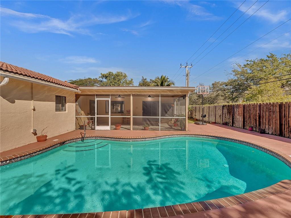 Canterbury Estates 100-31 - Residential