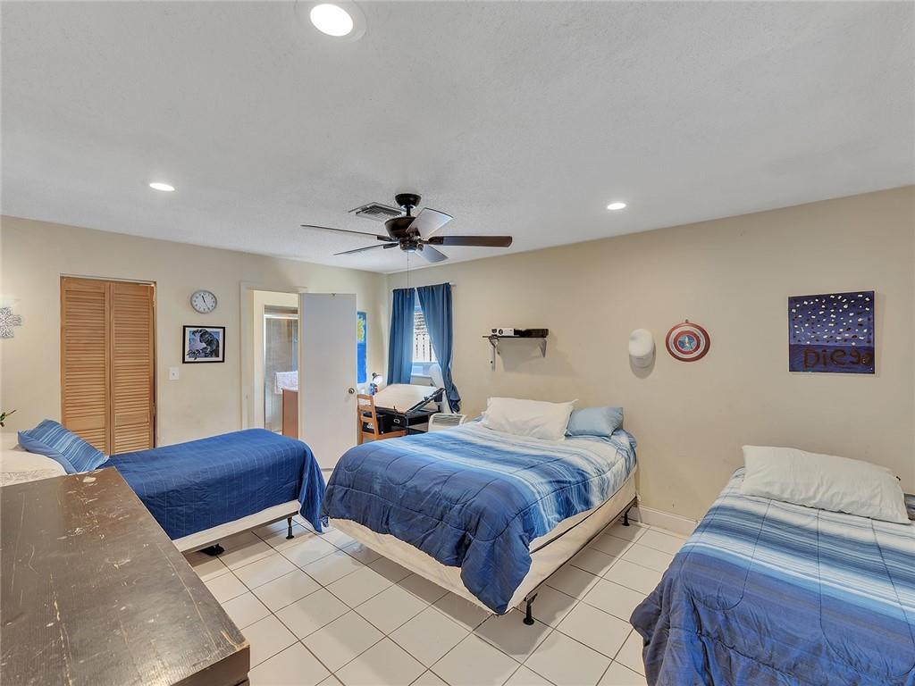 Canterbury Estates 100-31 - Residential