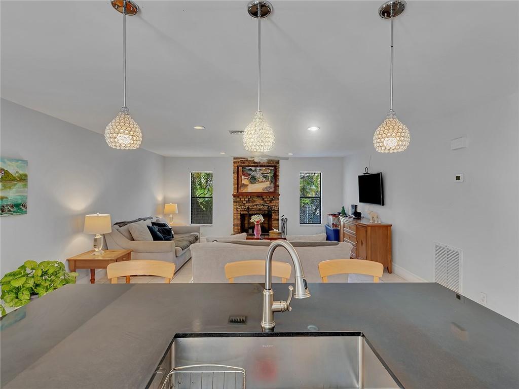Canterbury Estates 100-31 - Residential