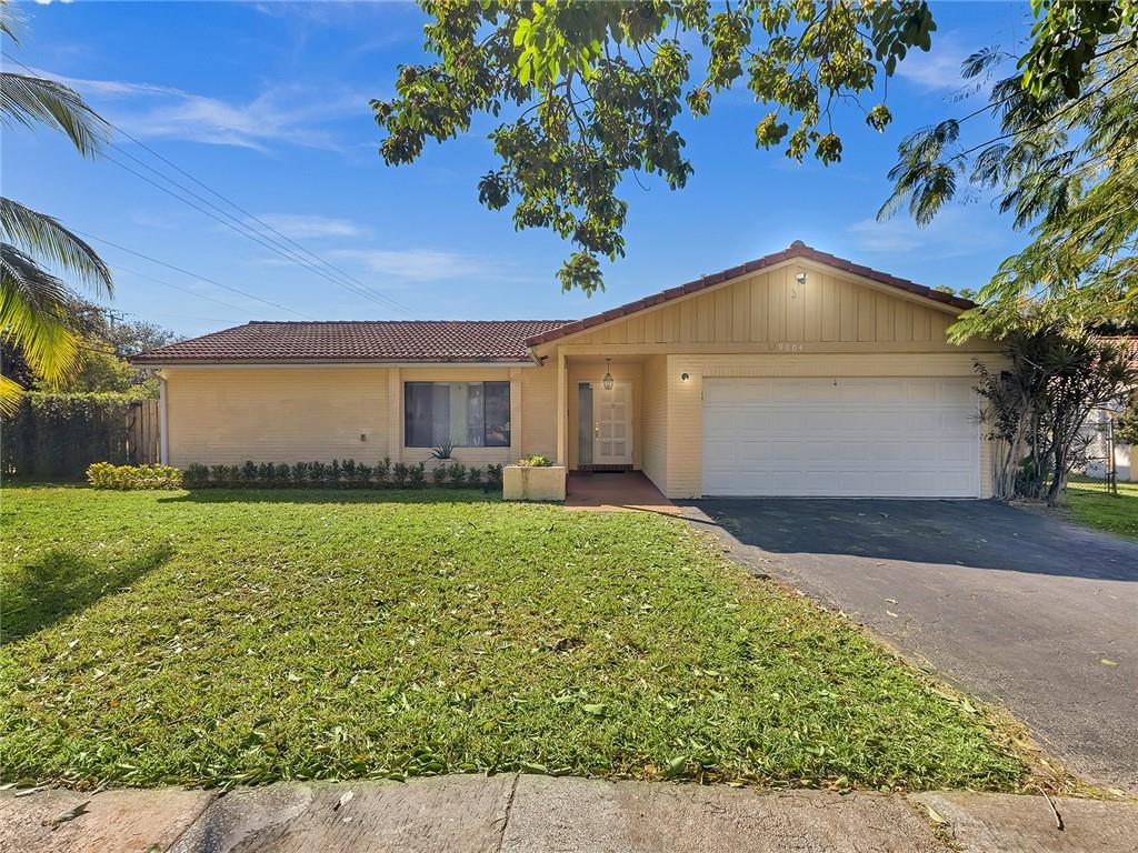 With over 1800 sq ft, this 3BR/2BA split floorplan pool & corner lot home is one of the larger models in the area. Greet guests in foyer which opens to formal living & dining areas. Great floorplan for entertaining offering expanded indoor-outdoor living via 312 sq ft screened porch overlooking pool & yard. Renovated kitchen features white cabinets, granite counters, island with snack bar & additional storage with beverage fridge all open to grand family room showcasing fireplace. Cabana bath makes access to pool easy! Volume ceilings make home feel even bigger. Tile throughout. Good-sized primary bedroom has access to patio. AC 2017. Close to hospital, shopping, restaurants, parks, City Hall & more! No HOA! Occupied & shown by Appt only. Request your private tour today!