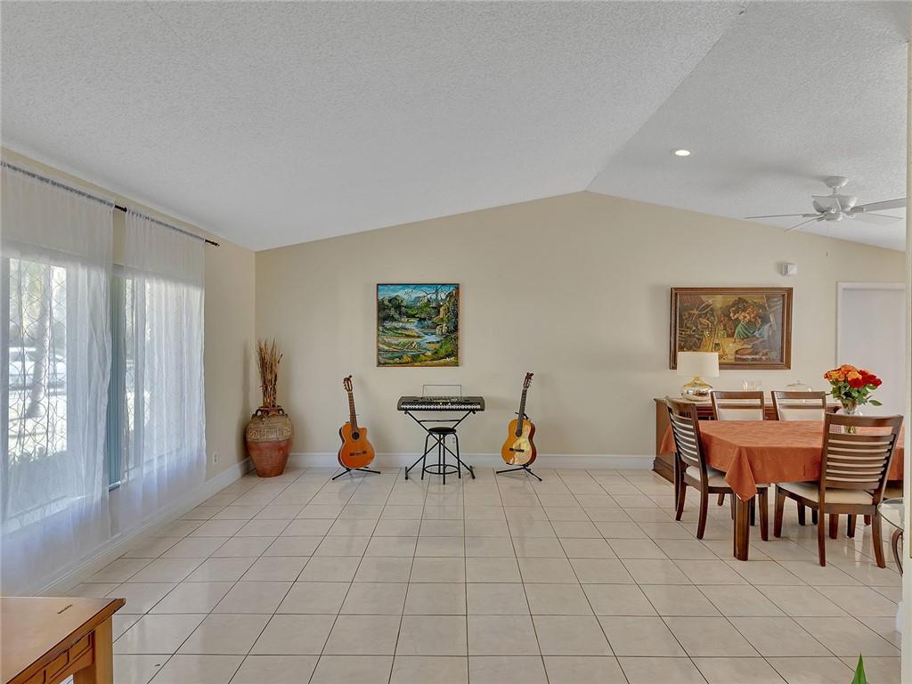 Canterbury Estates 100-31 - Residential
