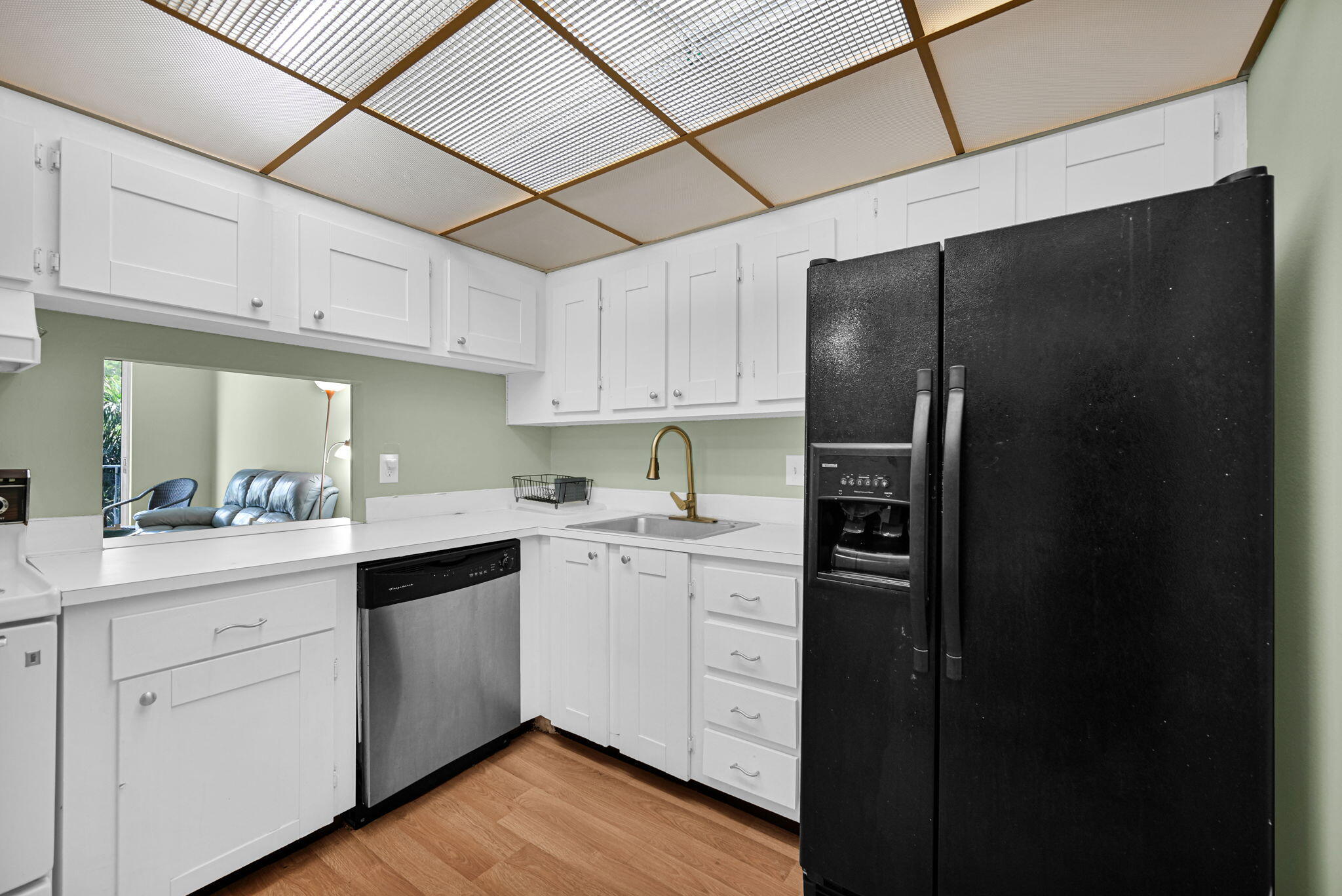 BREAKWATERS OF THE PALM BEACHES CONDO - Residential