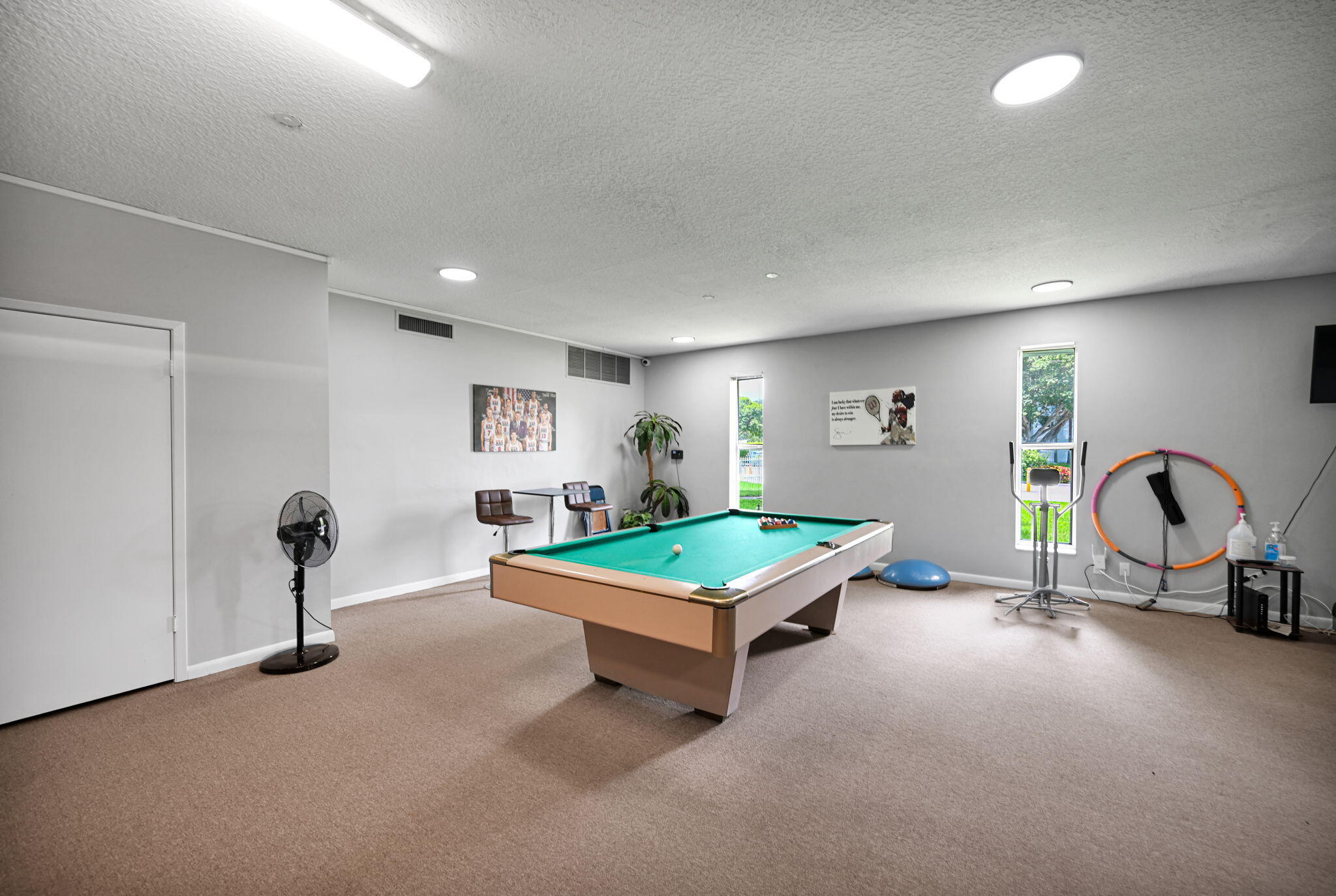 BREAKWATERS OF THE PALM BEACHES CONDO - Residential