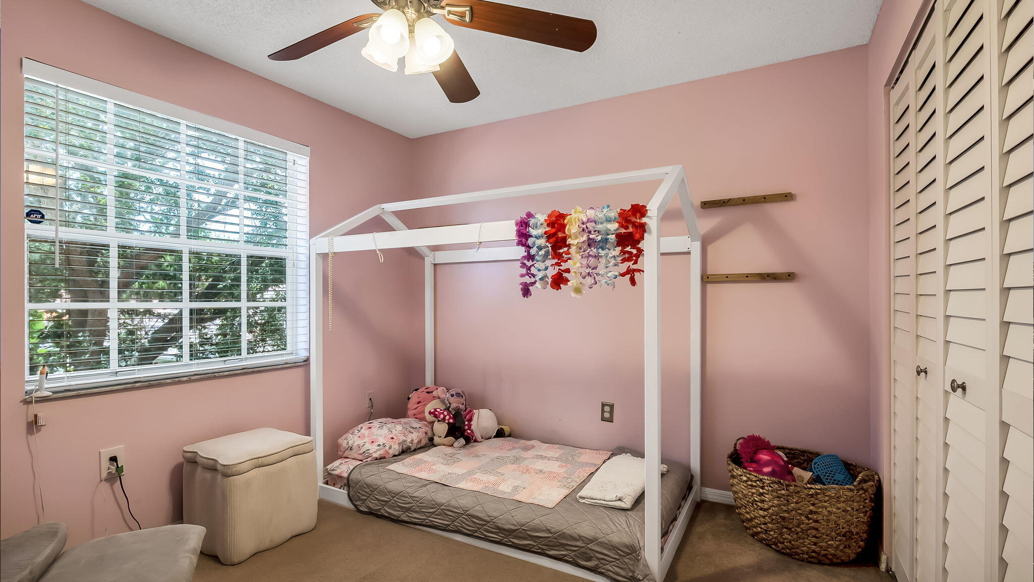 HOLIDAY SPRINGS VILLAGE - Residential