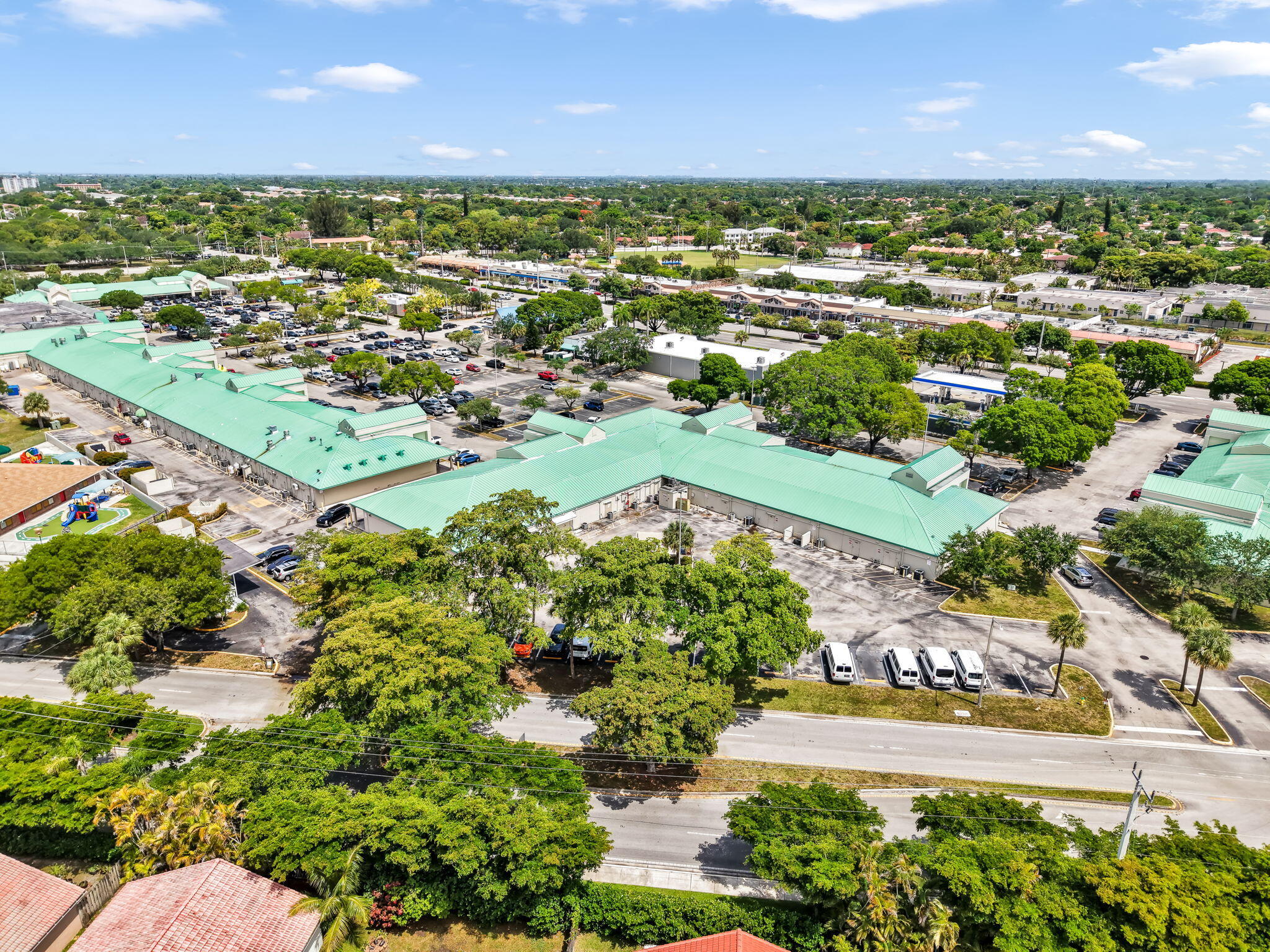 HOLIDAY SPRINGS VILLAGE - Residential