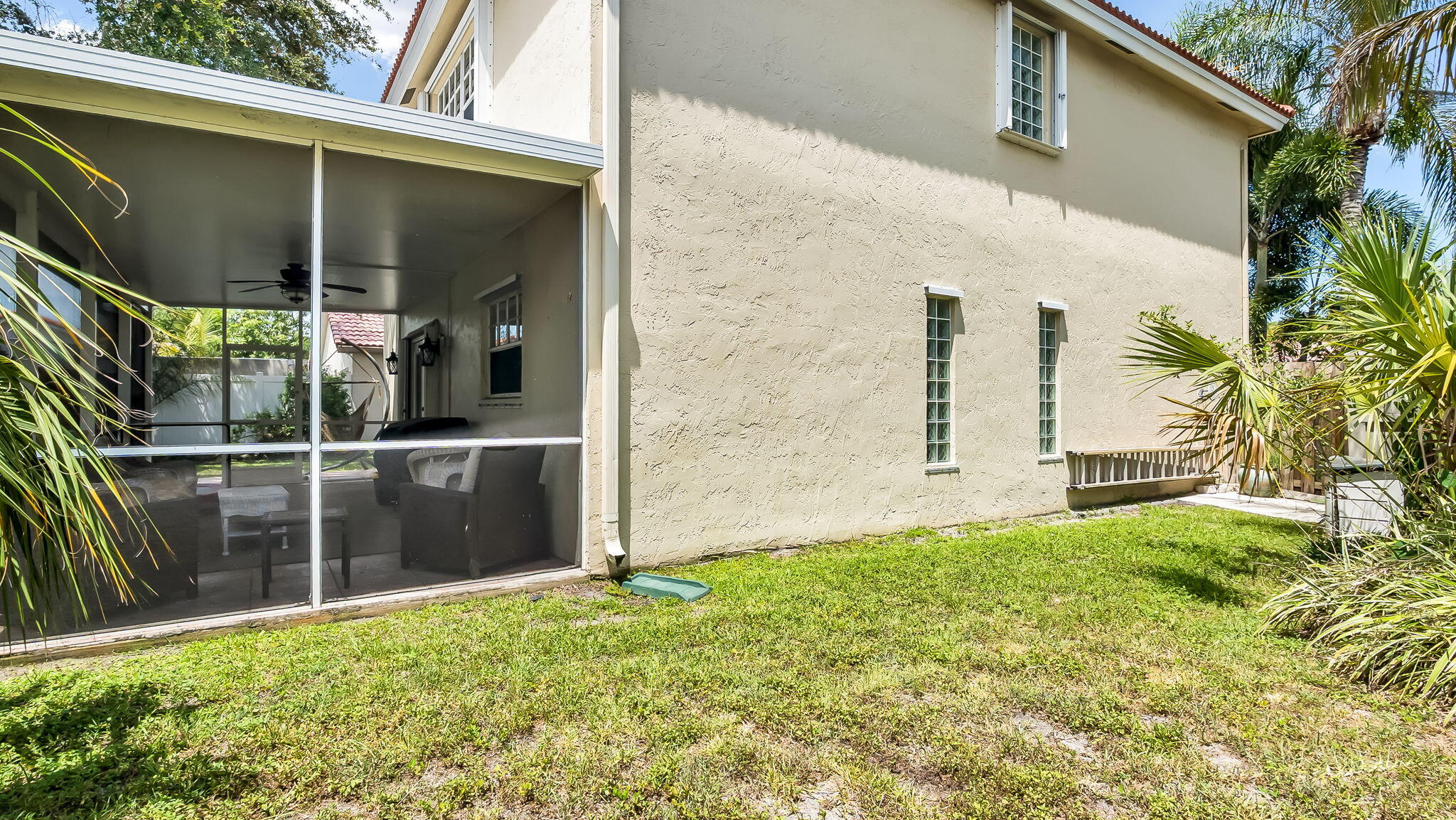 HOLIDAY SPRINGS VILLAGE - Residential