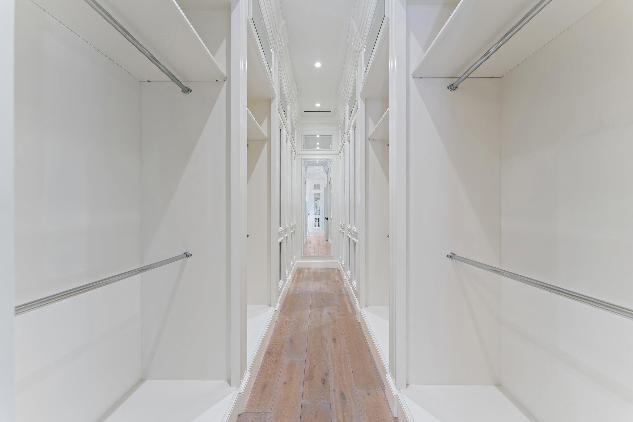 BEARS CLUB - Residential