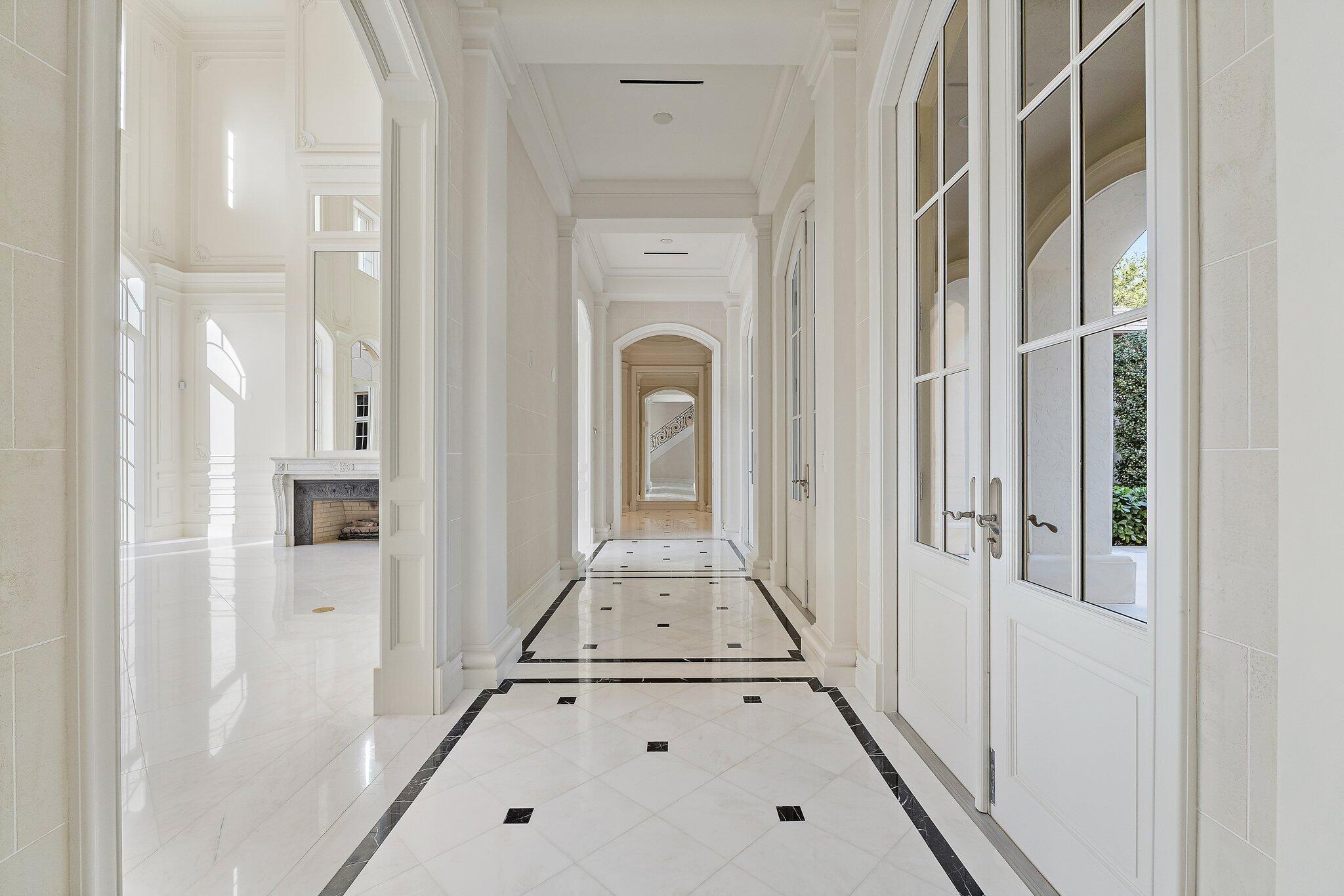 BEARS CLUB - Residential
