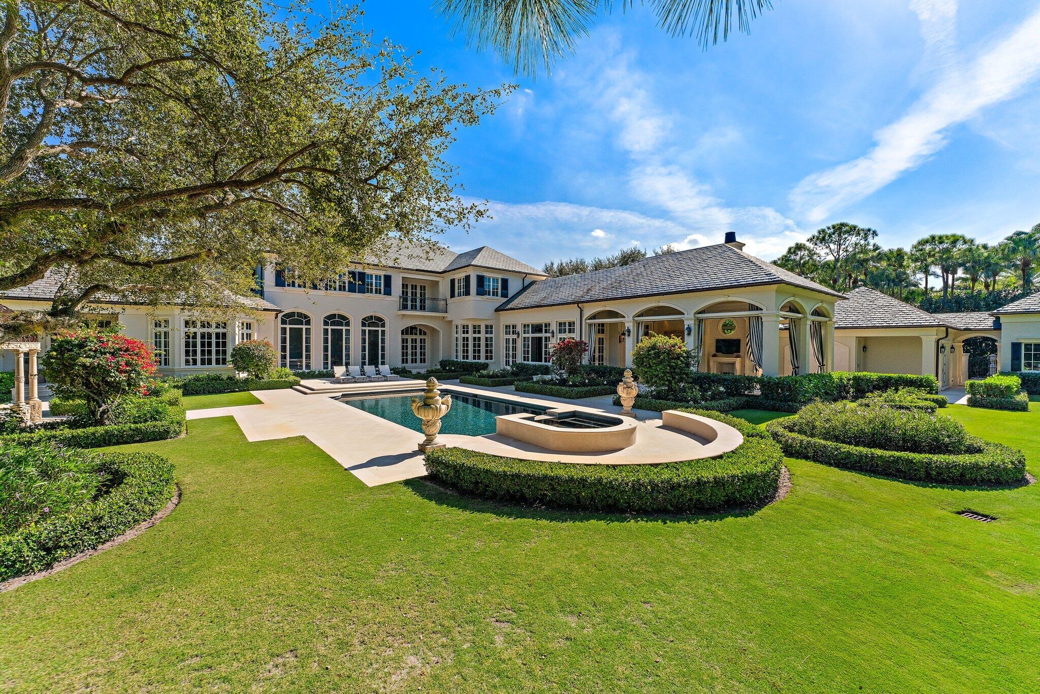 BEARS CLUB - Residential