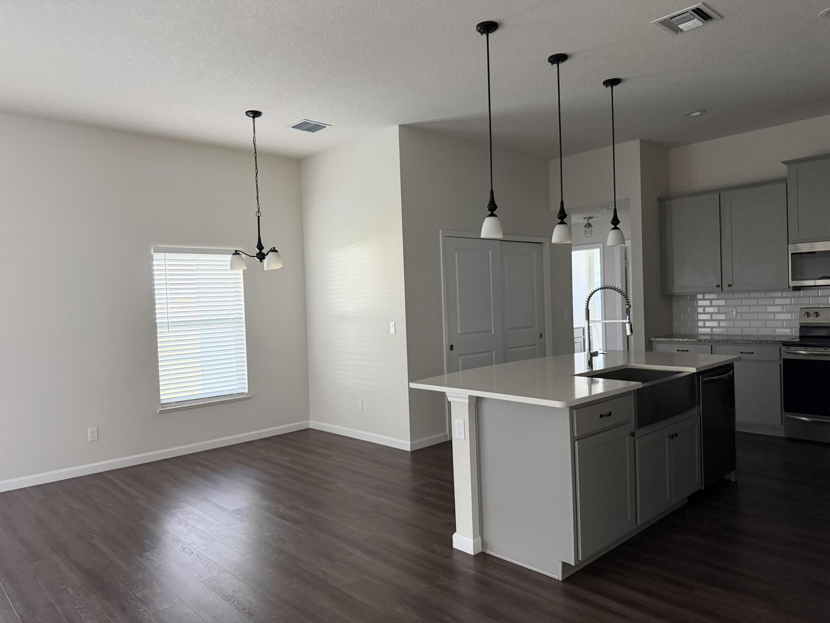 PORT ST LUCIE SECTION  34 - Residential