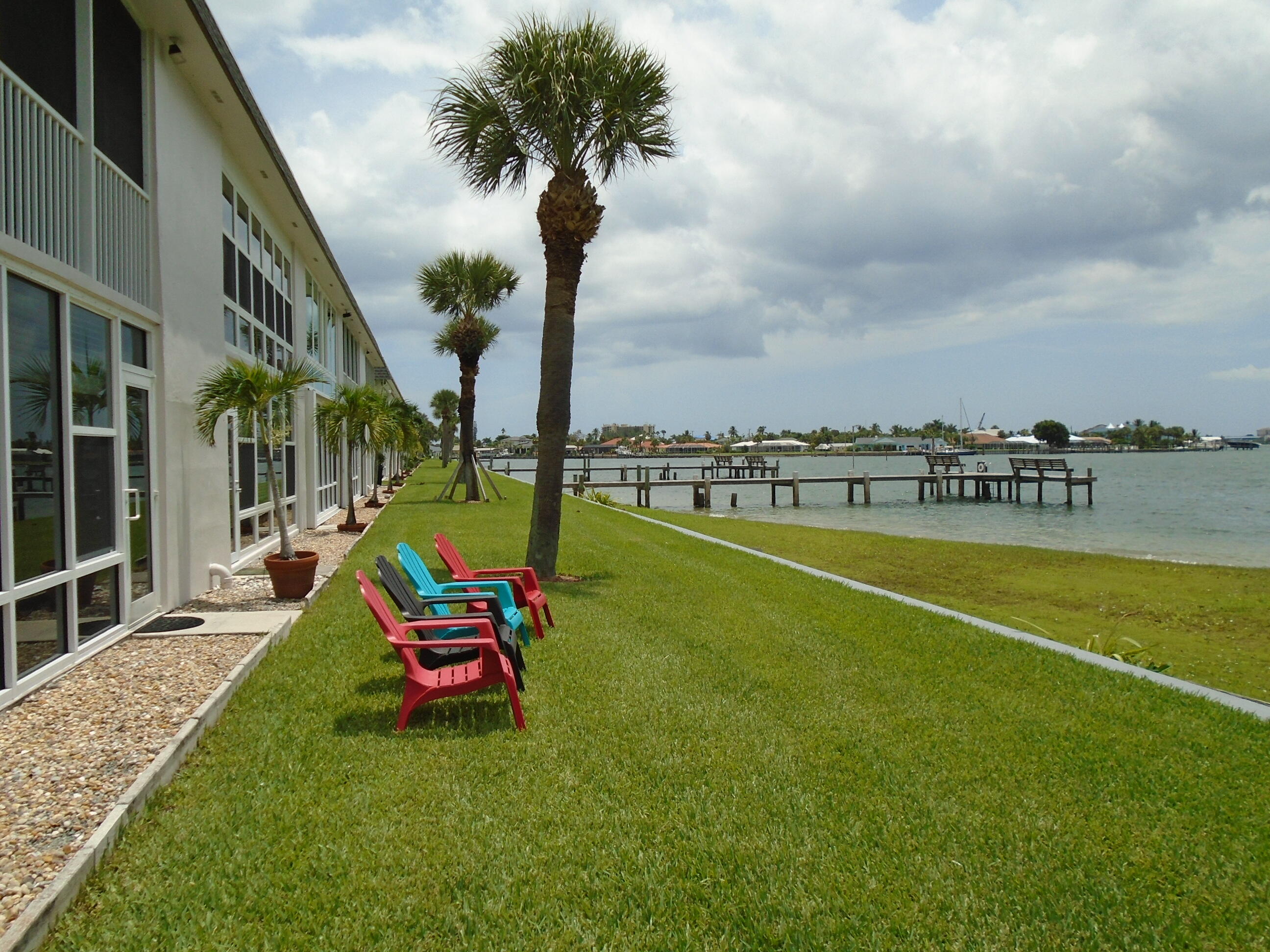 COLONNADES CONDOMINIUM NO 5 - Residential