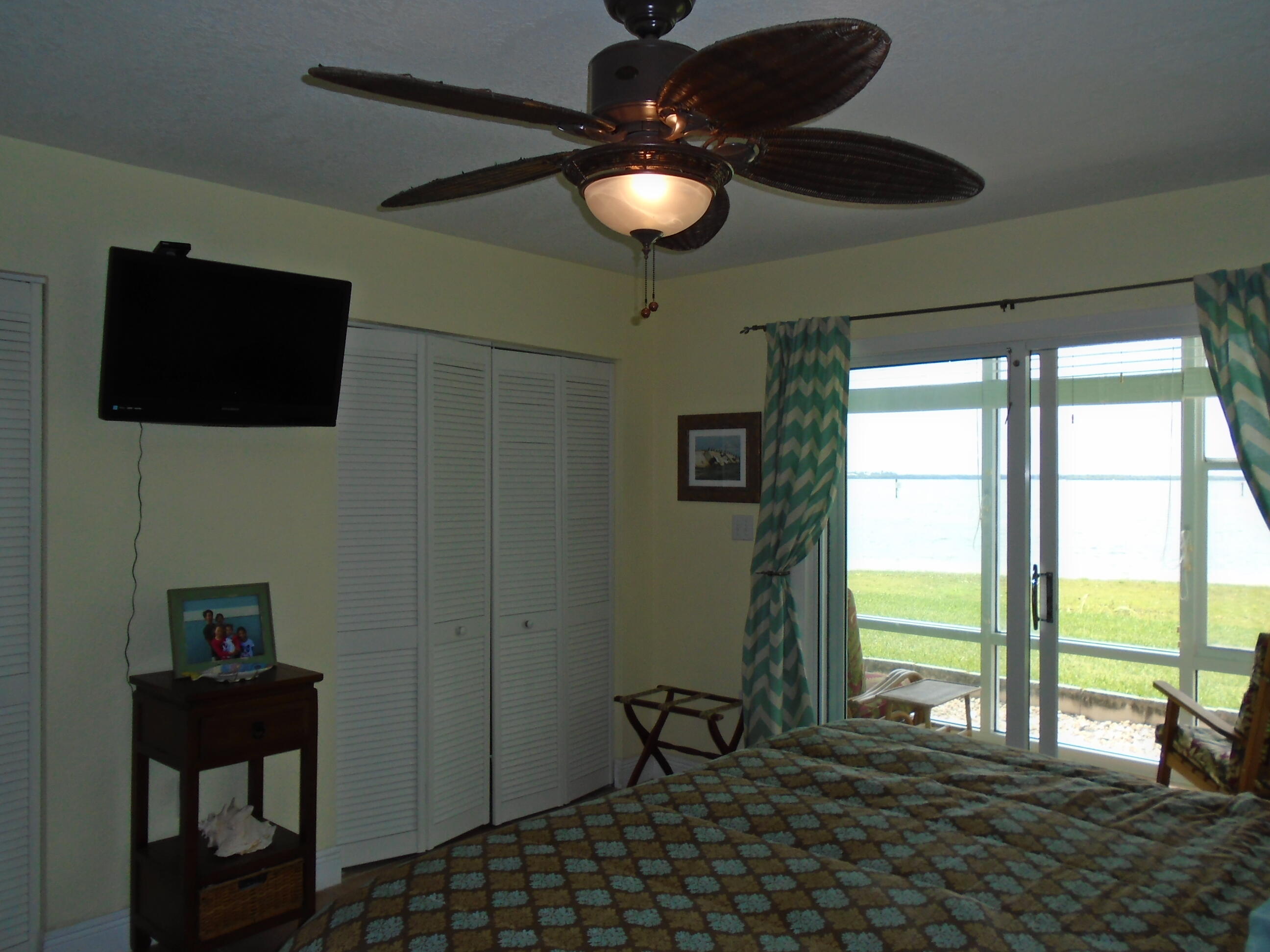 COLONNADES CONDOMINIUM NO 5 - Residential