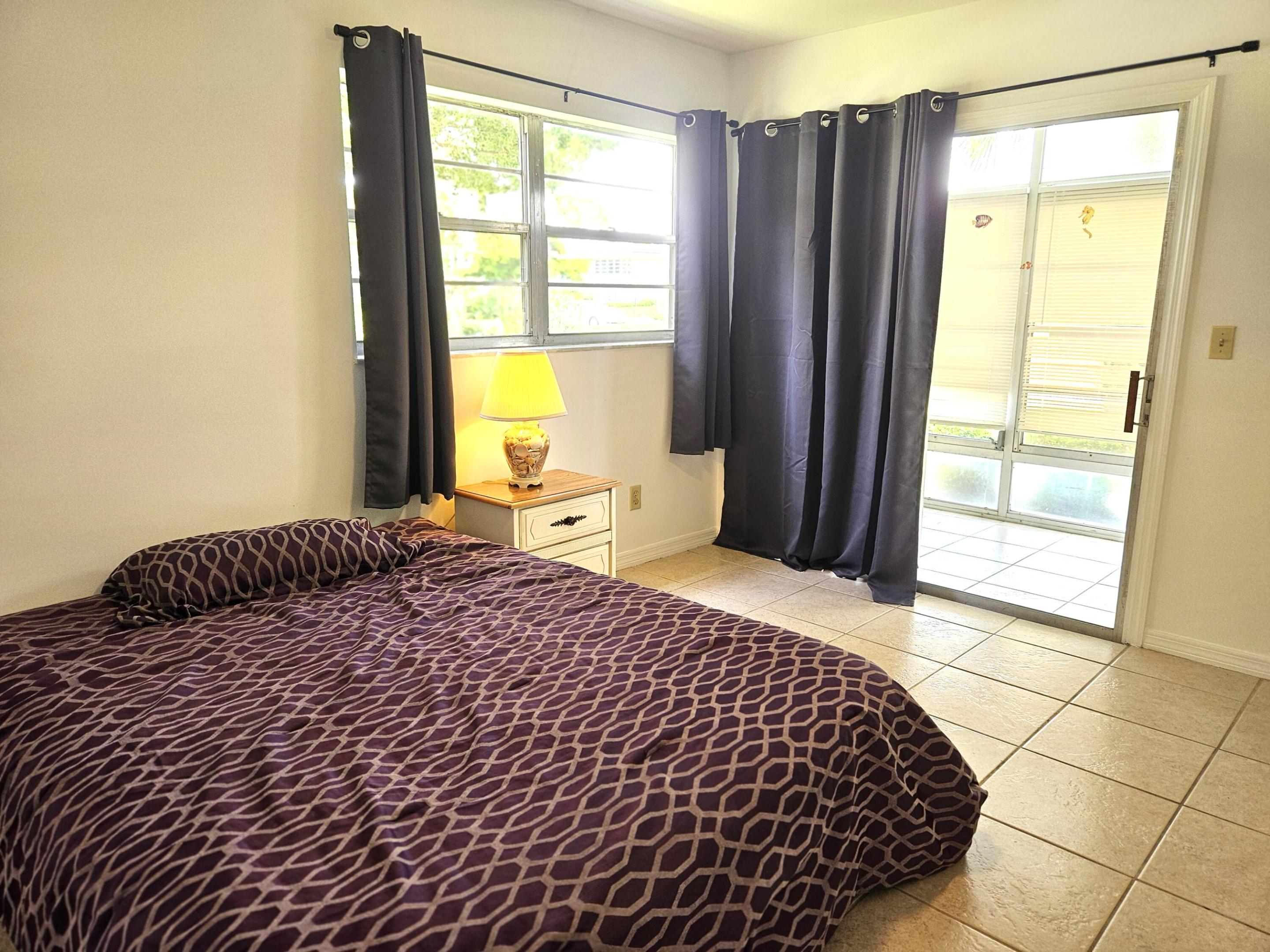 VISTA ROYALE PHASE IV BLDGS 83-111 - Residential