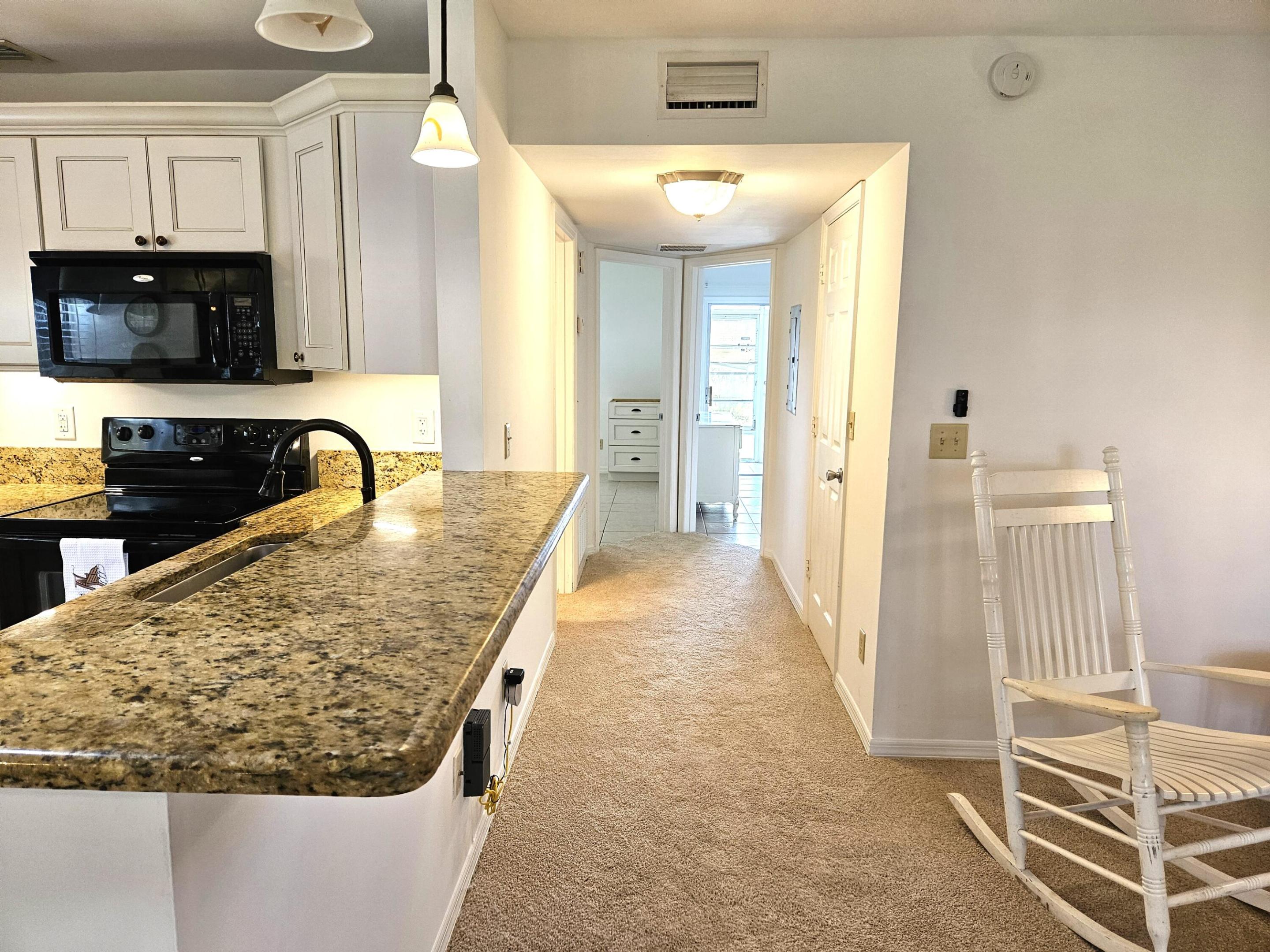 VISTA ROYALE PHASE IV BLDGS 83-111 - Residential