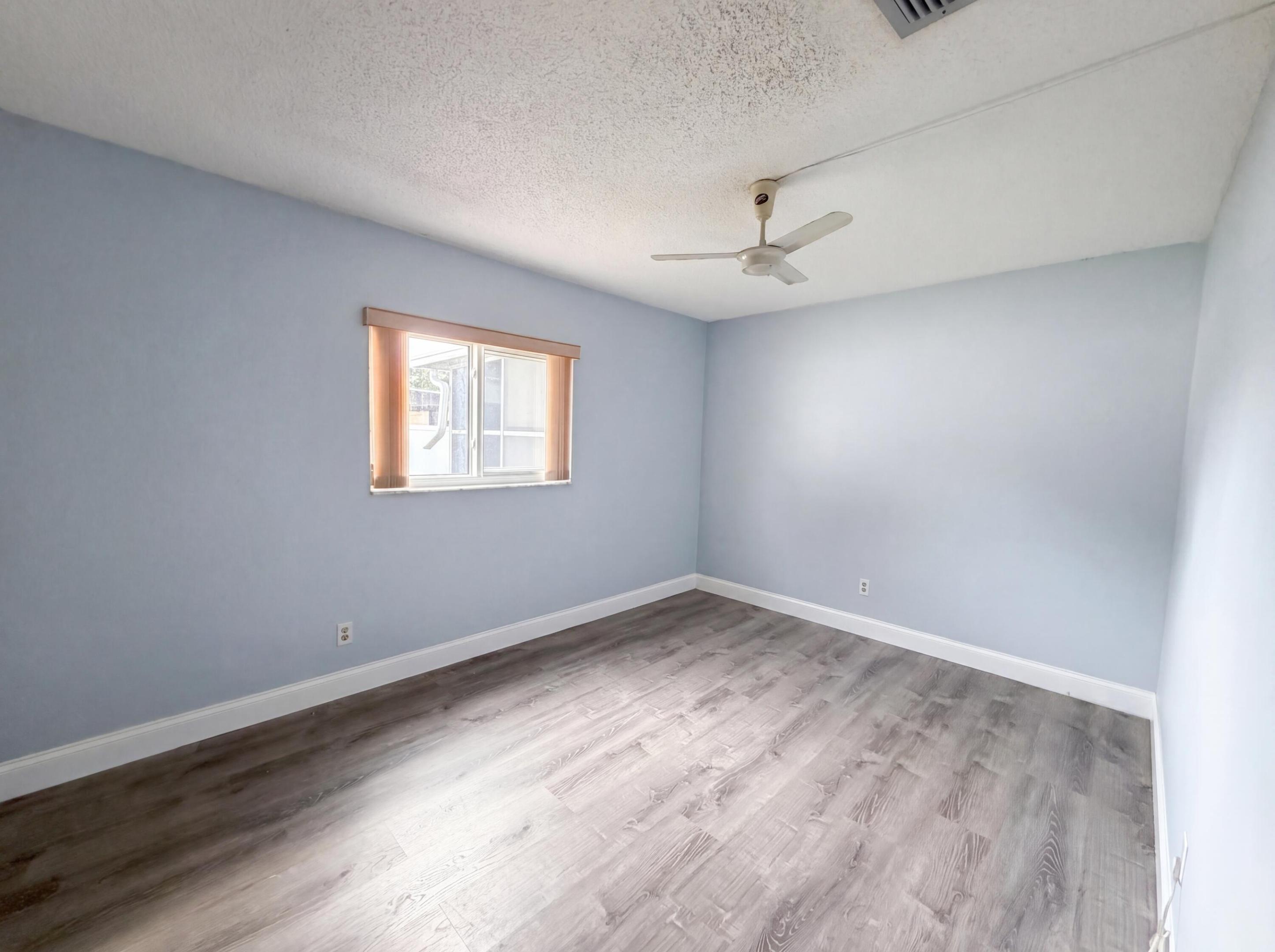 WESTWOOD COMMUNITY 5 78-39 B - Residential
