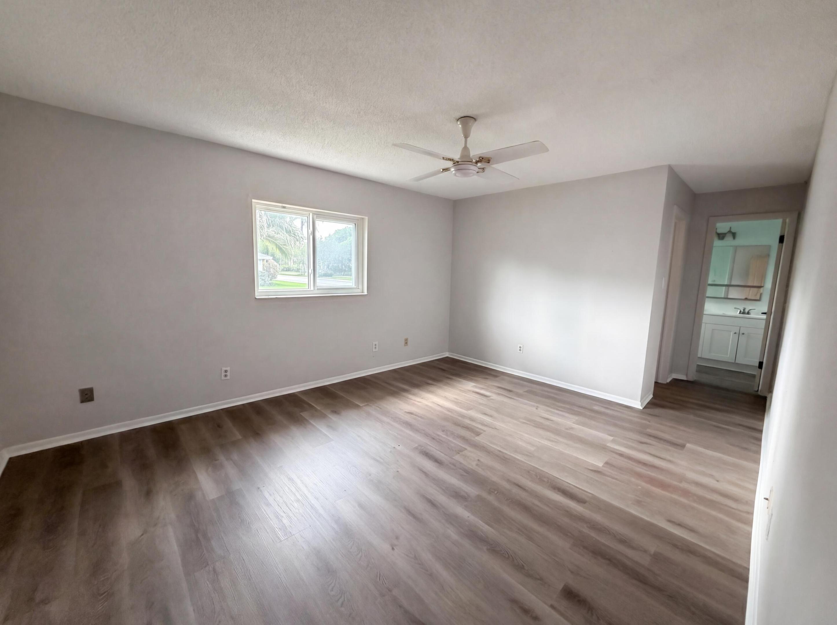 WESTWOOD COMMUNITY 5 78-39 B - Residential