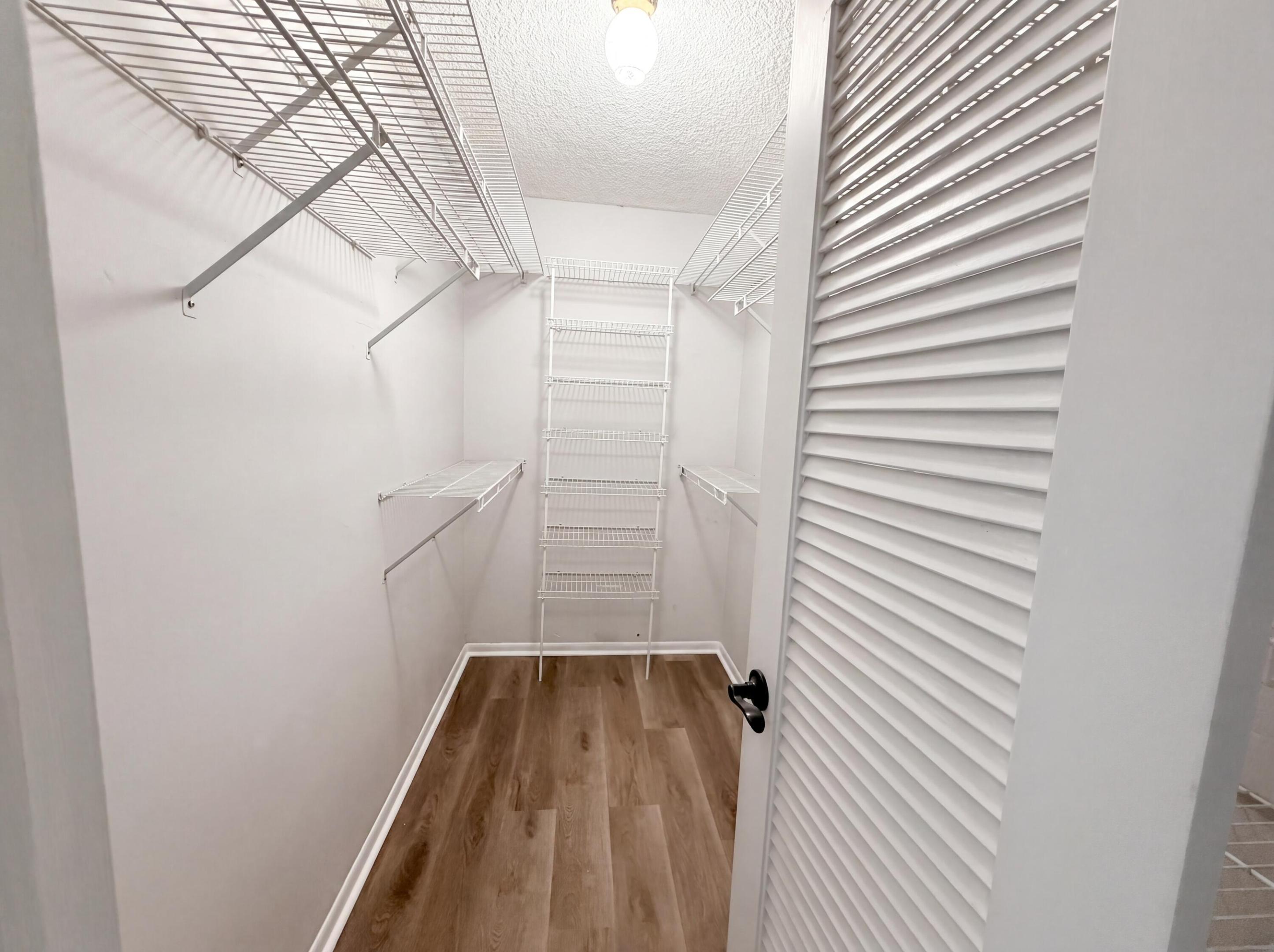 WESTWOOD COMMUNITY 5 78-39 B - Residential