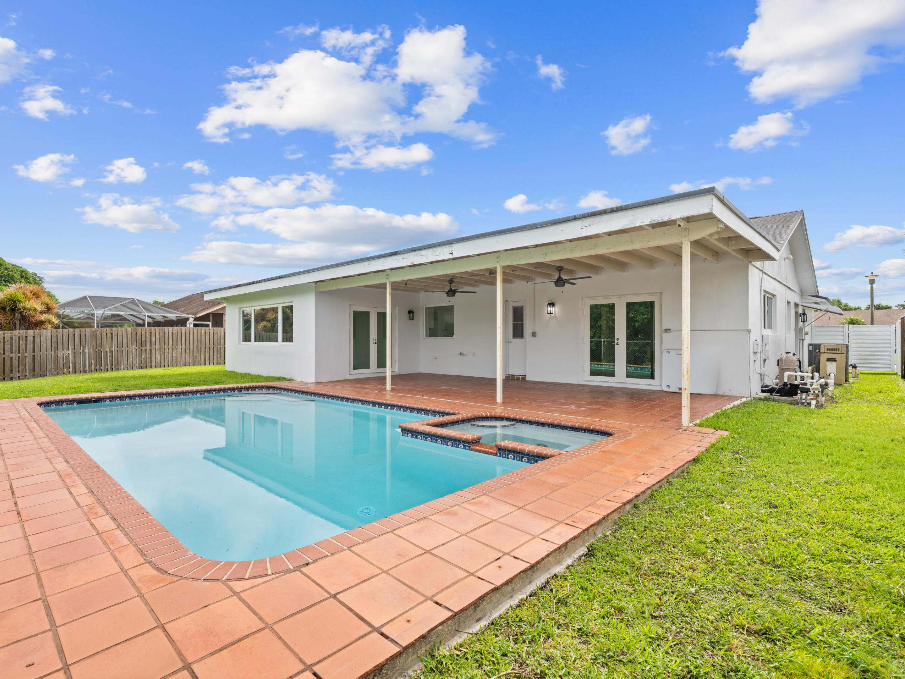 FLAMINGO GARDENS-TAMARIND - Residential