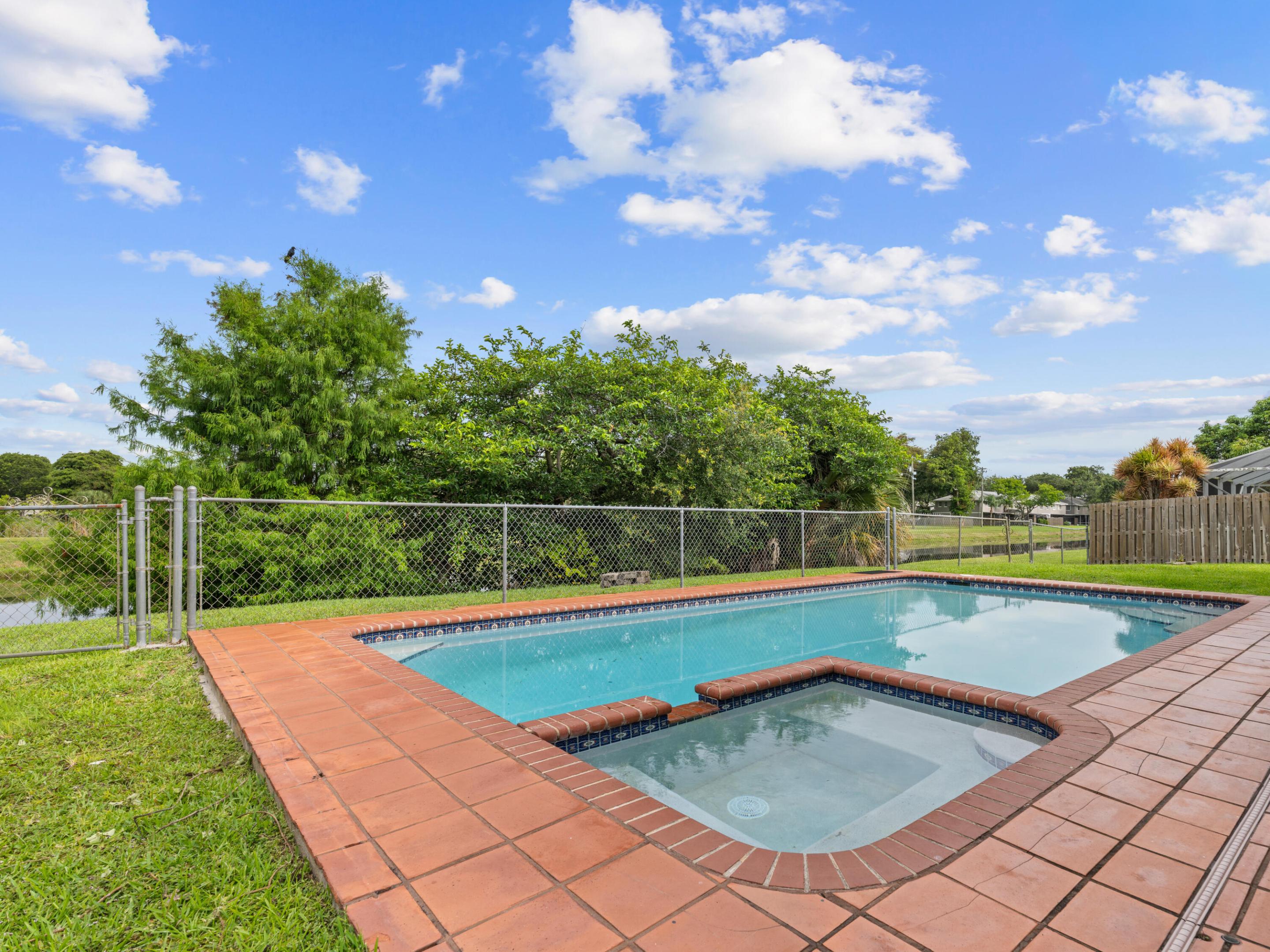 FLAMINGO GARDENS-TAMARIND - Residential