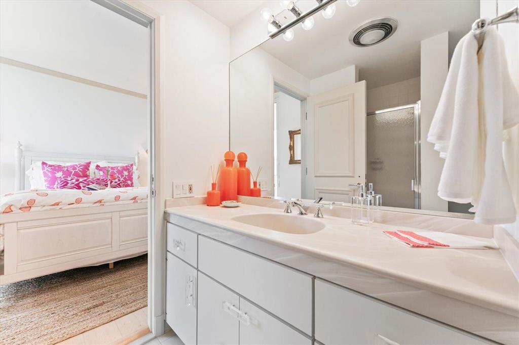 TWENTY FIVE HUNDRED SOUTH OCEAN BLVD CONDO - Residential