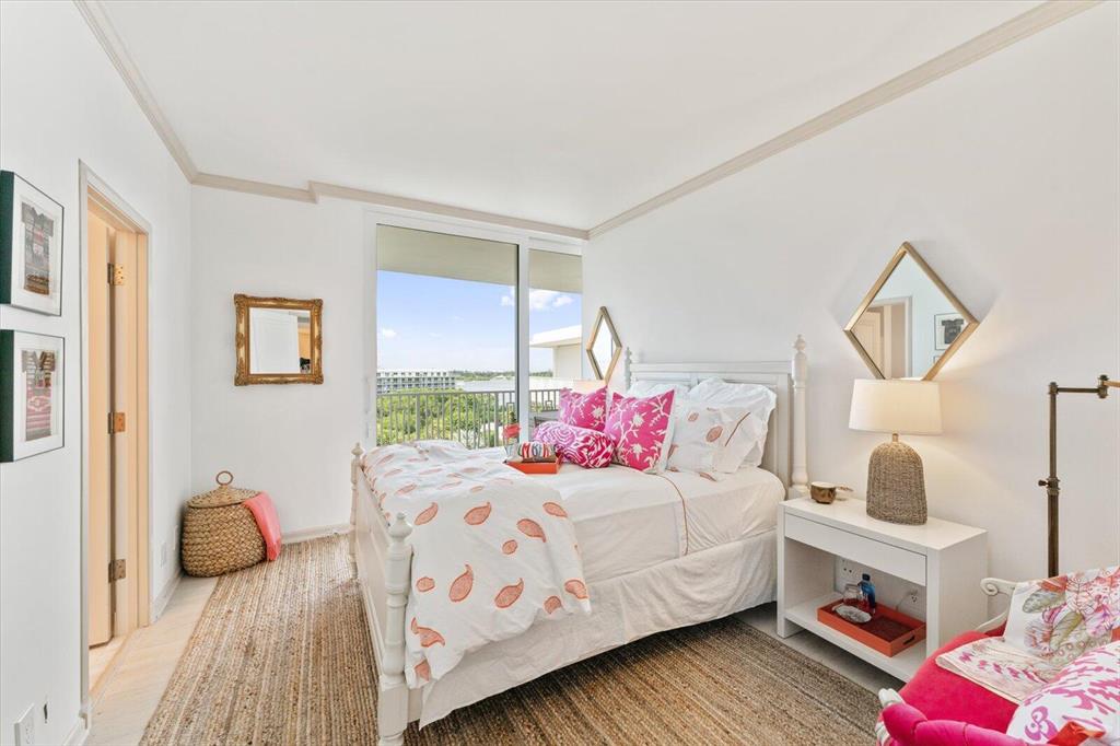 TWENTY FIVE HUNDRED SOUTH OCEAN BLVD CONDO - Residential