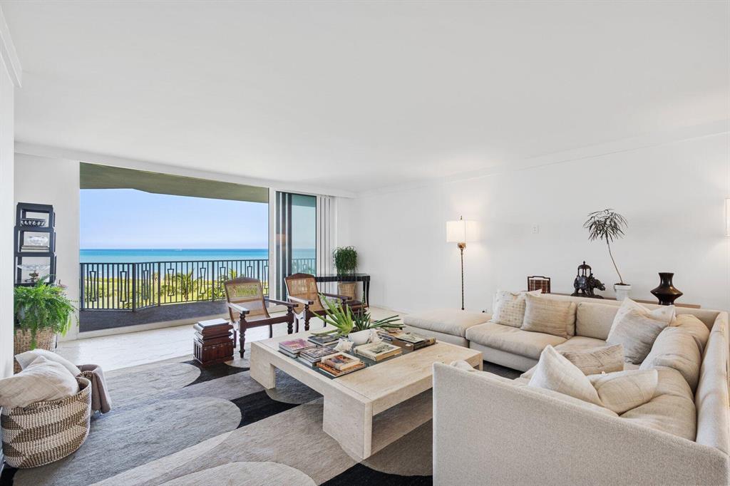 TWENTY FIVE HUNDRED SOUTH OCEAN BLVD CONDO - Residential