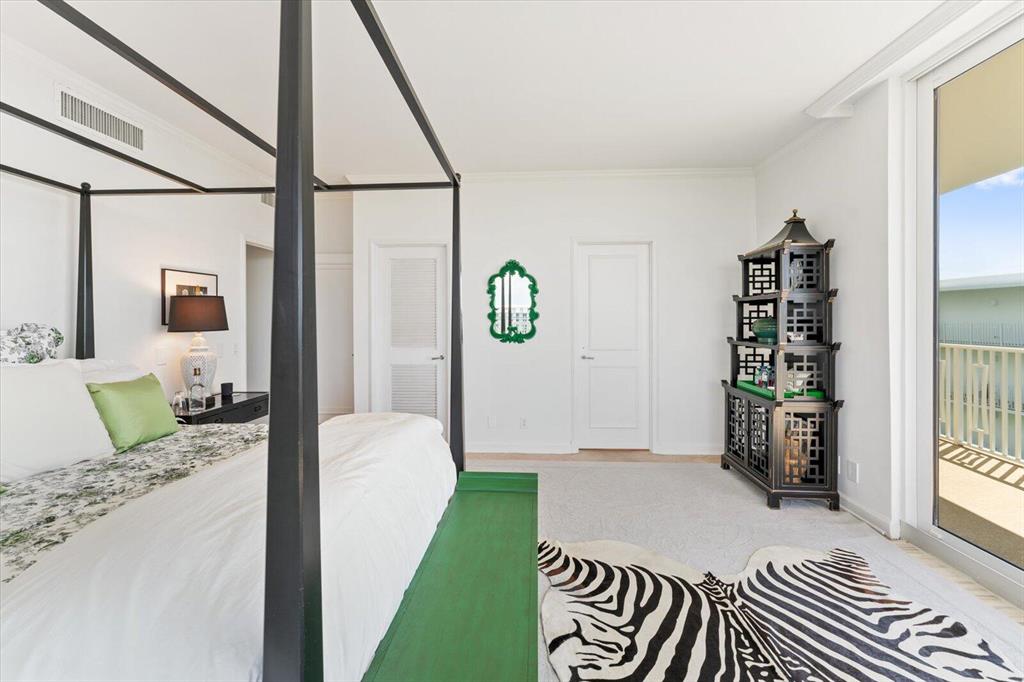 TWENTY FIVE HUNDRED SOUTH OCEAN BLVD CONDO - Residential