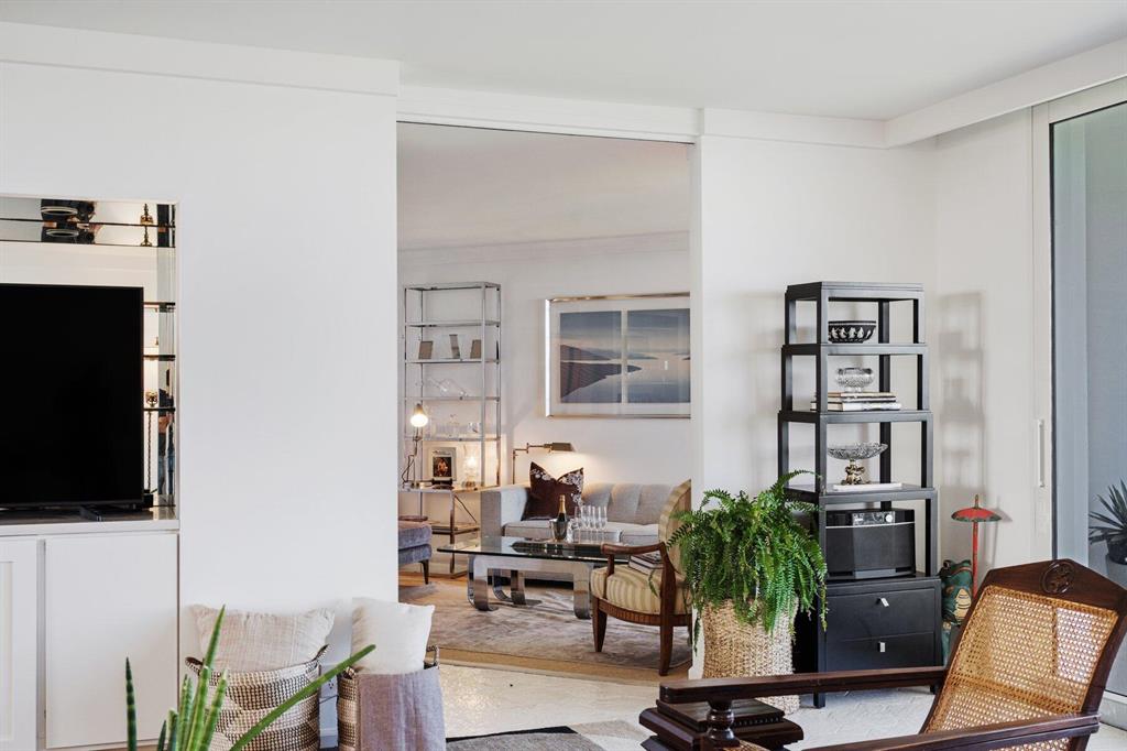 TWENTY FIVE HUNDRED SOUTH OCEAN BLVD CONDO - Residential