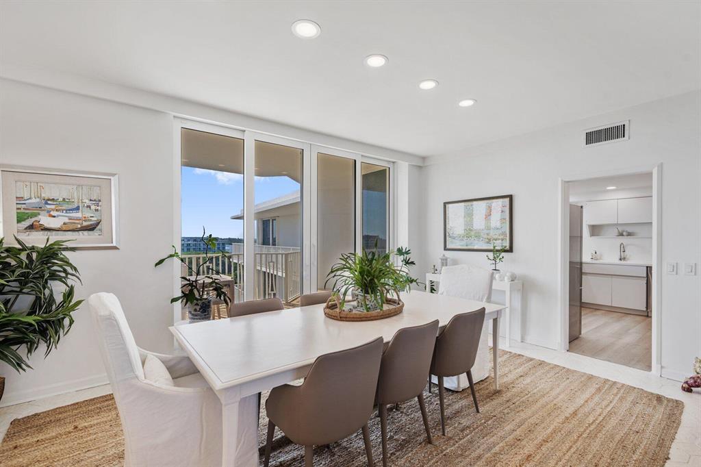 TWENTY FIVE HUNDRED SOUTH OCEAN BLVD CONDO - Residential