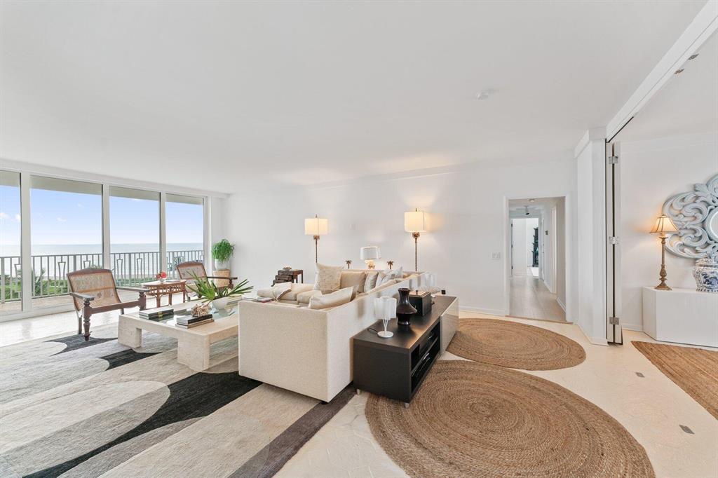 TWENTY FIVE HUNDRED SOUTH OCEAN BLVD CONDO - Residential