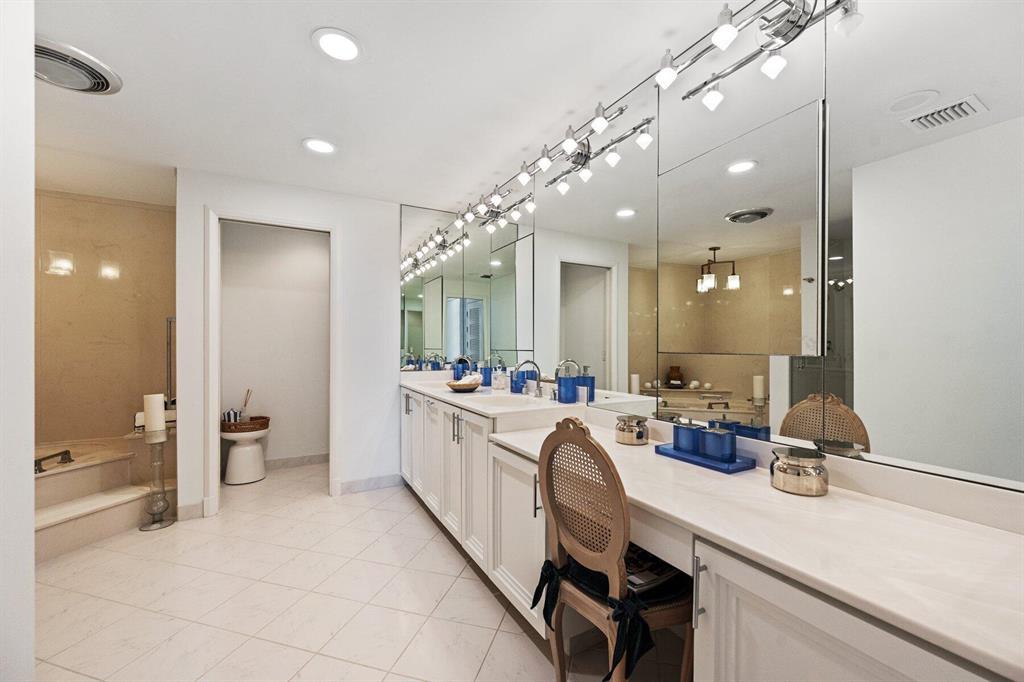TWENTY FIVE HUNDRED SOUTH OCEAN BLVD CONDO - Residential