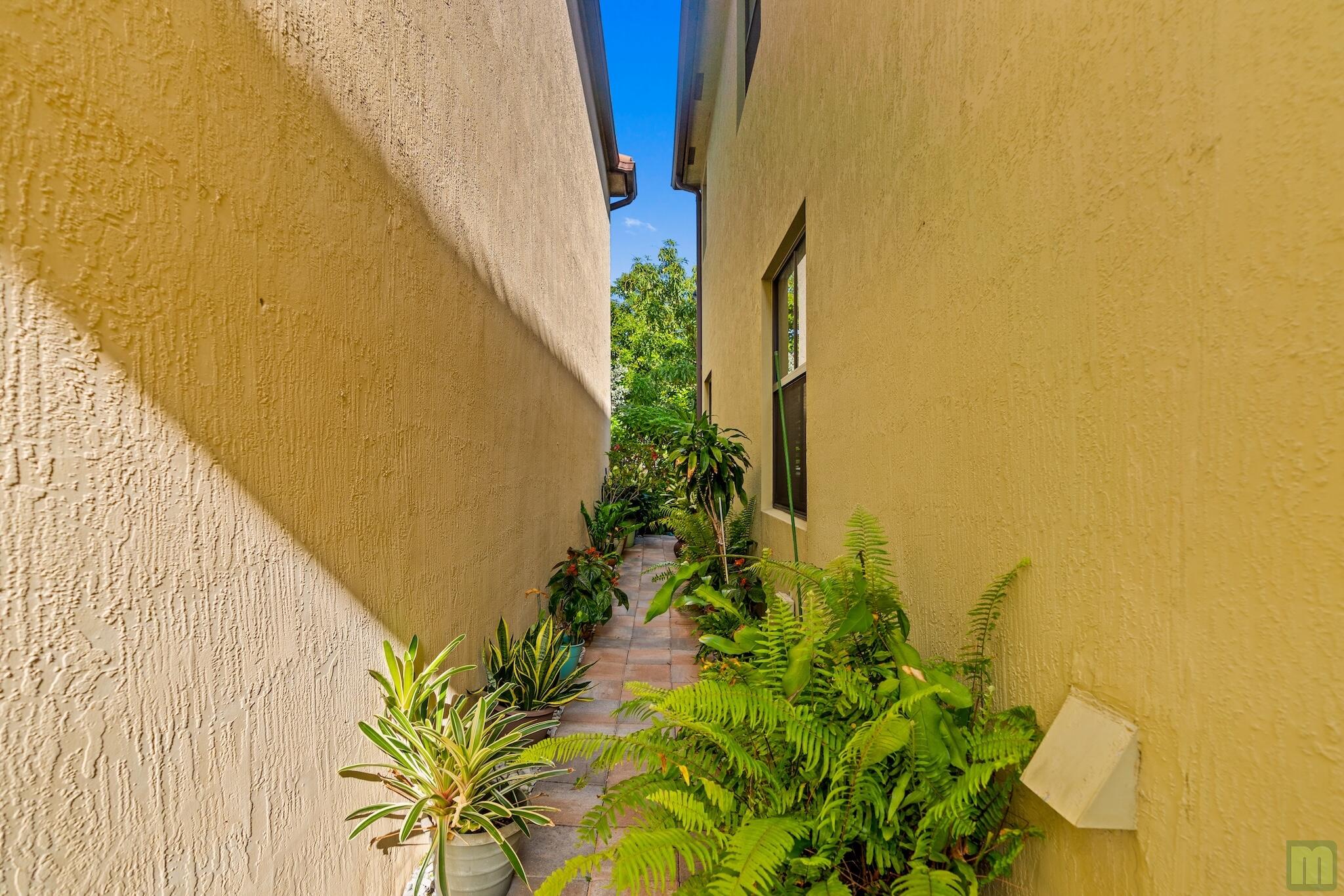 SABAL PALM BY PRESTIGE - Residential